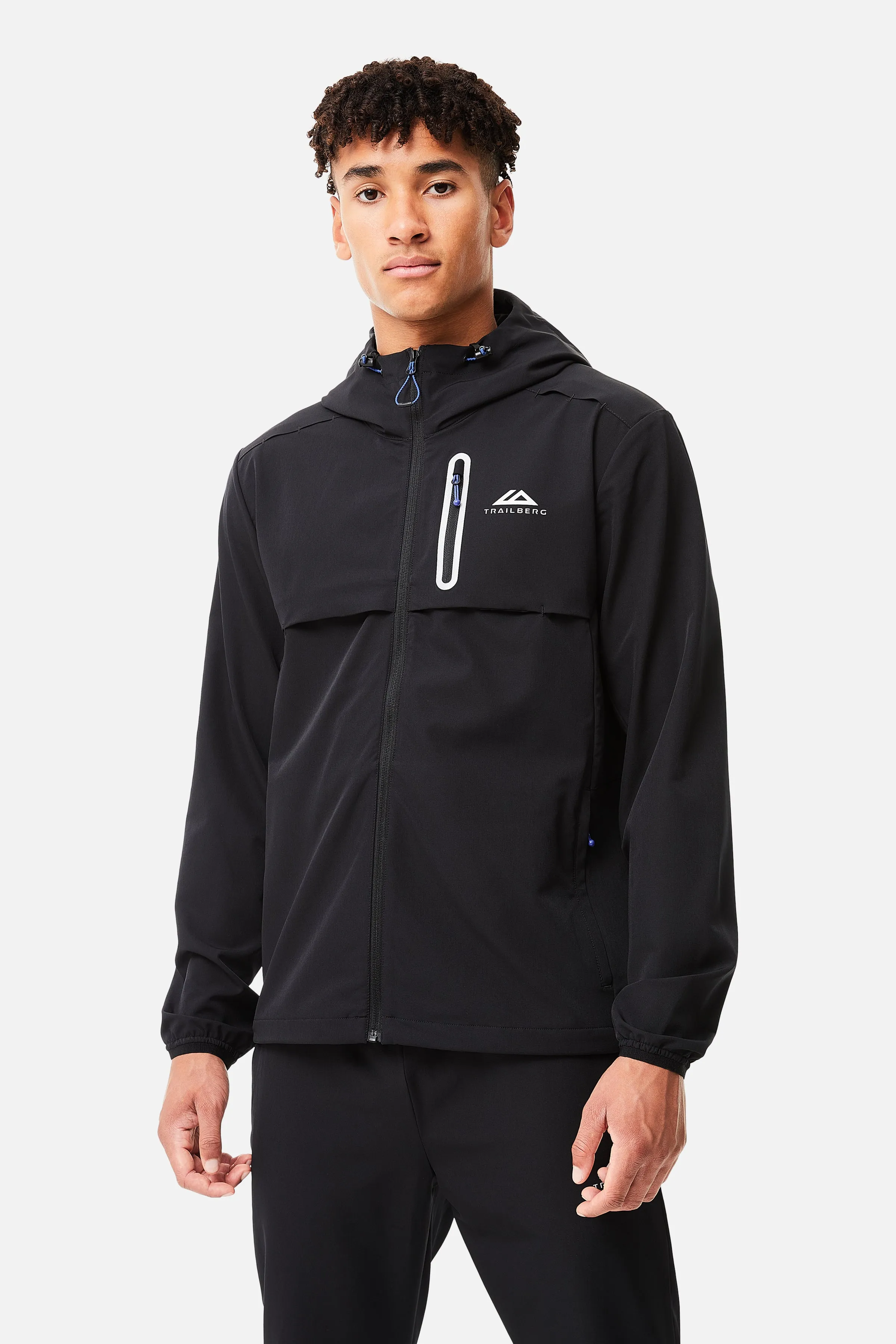 Horizon Windbreaker - Black sold by Trailberg
