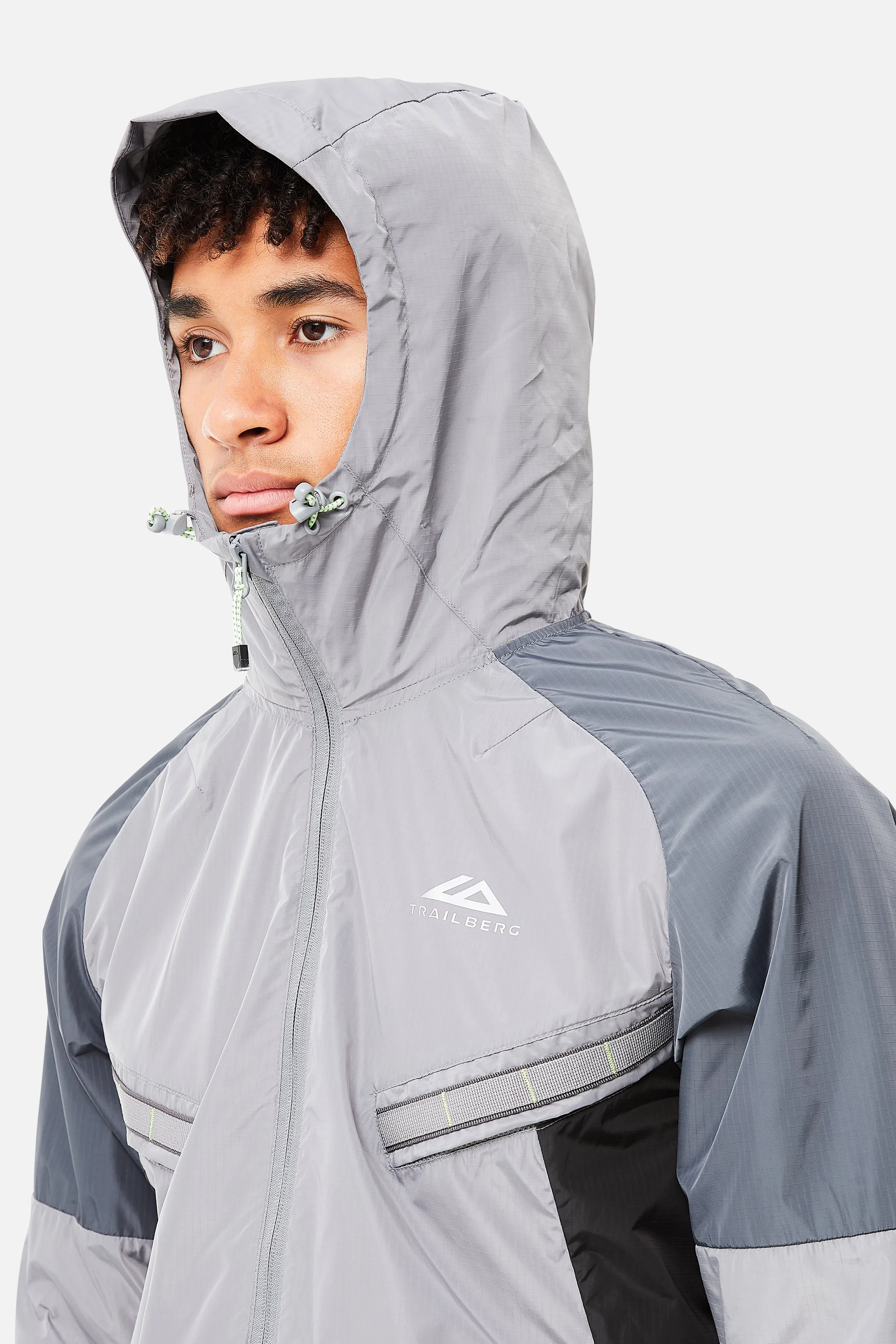 Triathlon 3.0 Windbreaker - Grey/Black sold by Trailberg product image thumbnail 5