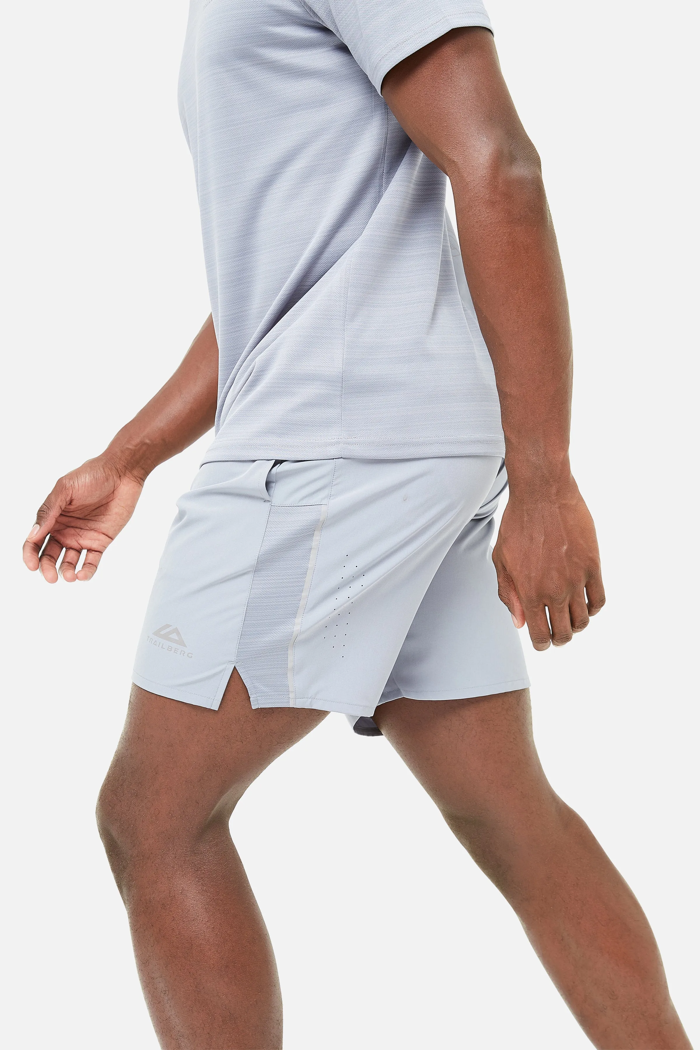 Cloud AW24 Short - Light Grey sold by Trailberg