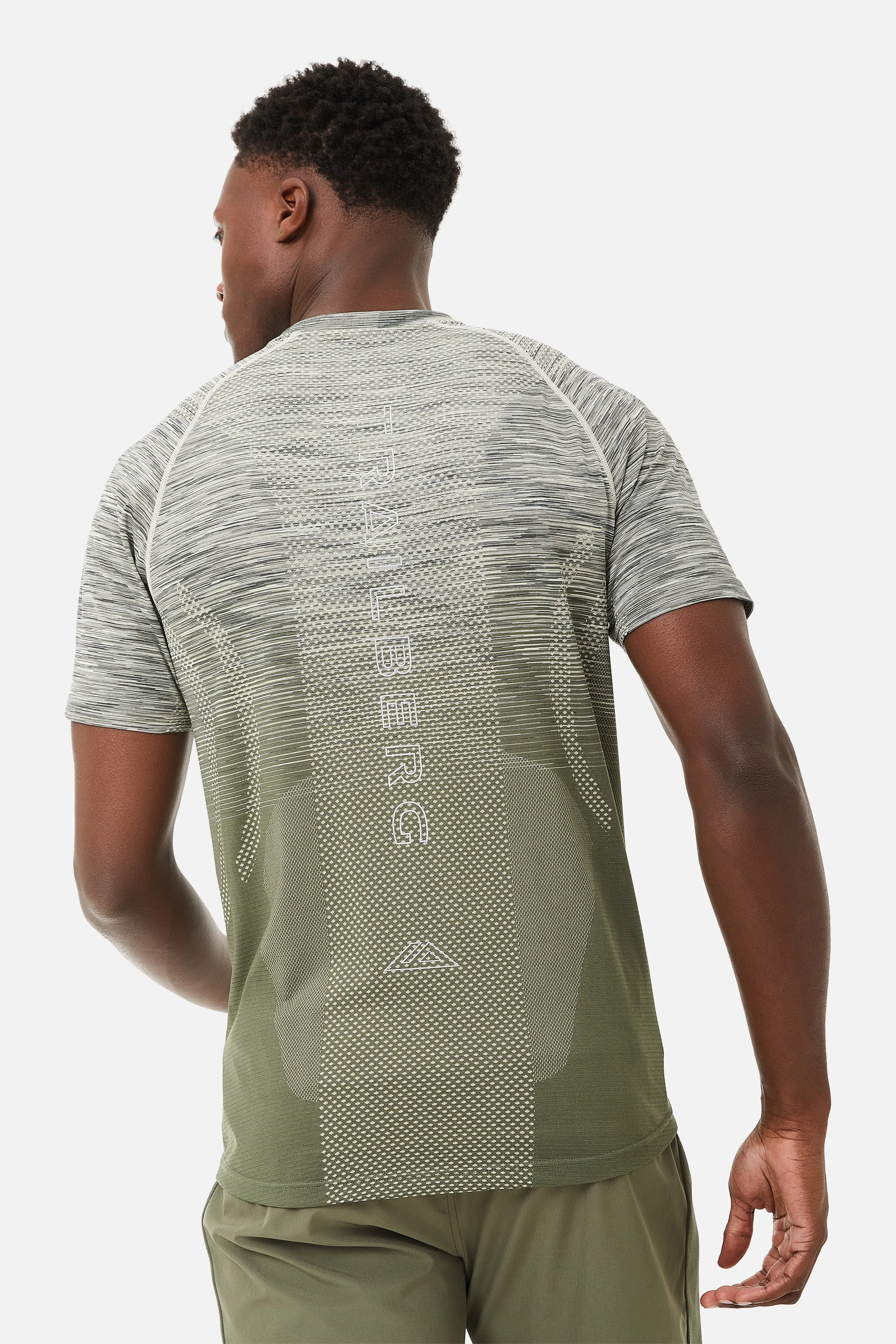 Summit Seamless Tee - Khaki sold by Trailberg product image thumbnail 2