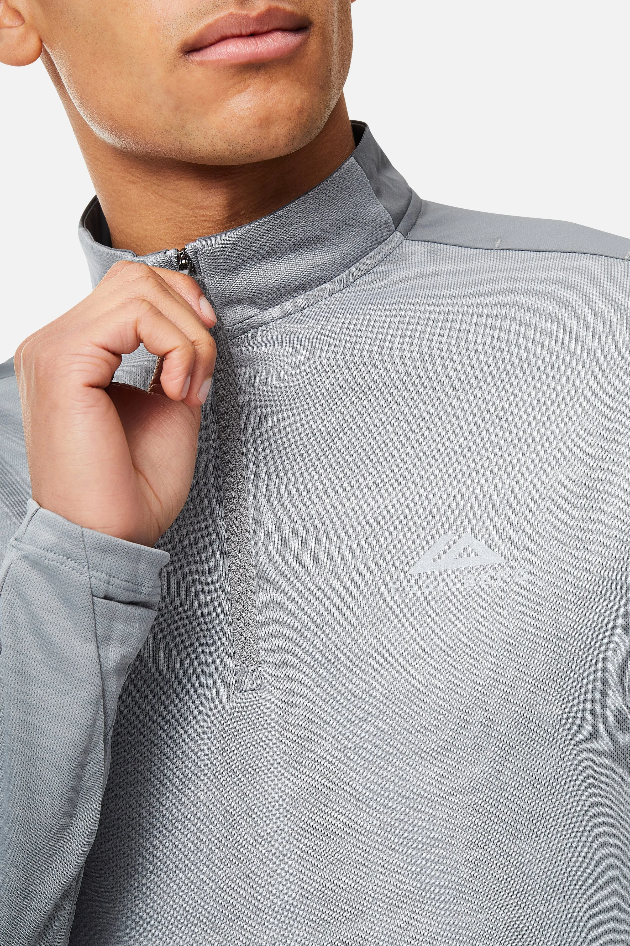 SS25 Triathlon 1/4 Zip - Iron Grey sold by Trailberg product image thumbnail 2