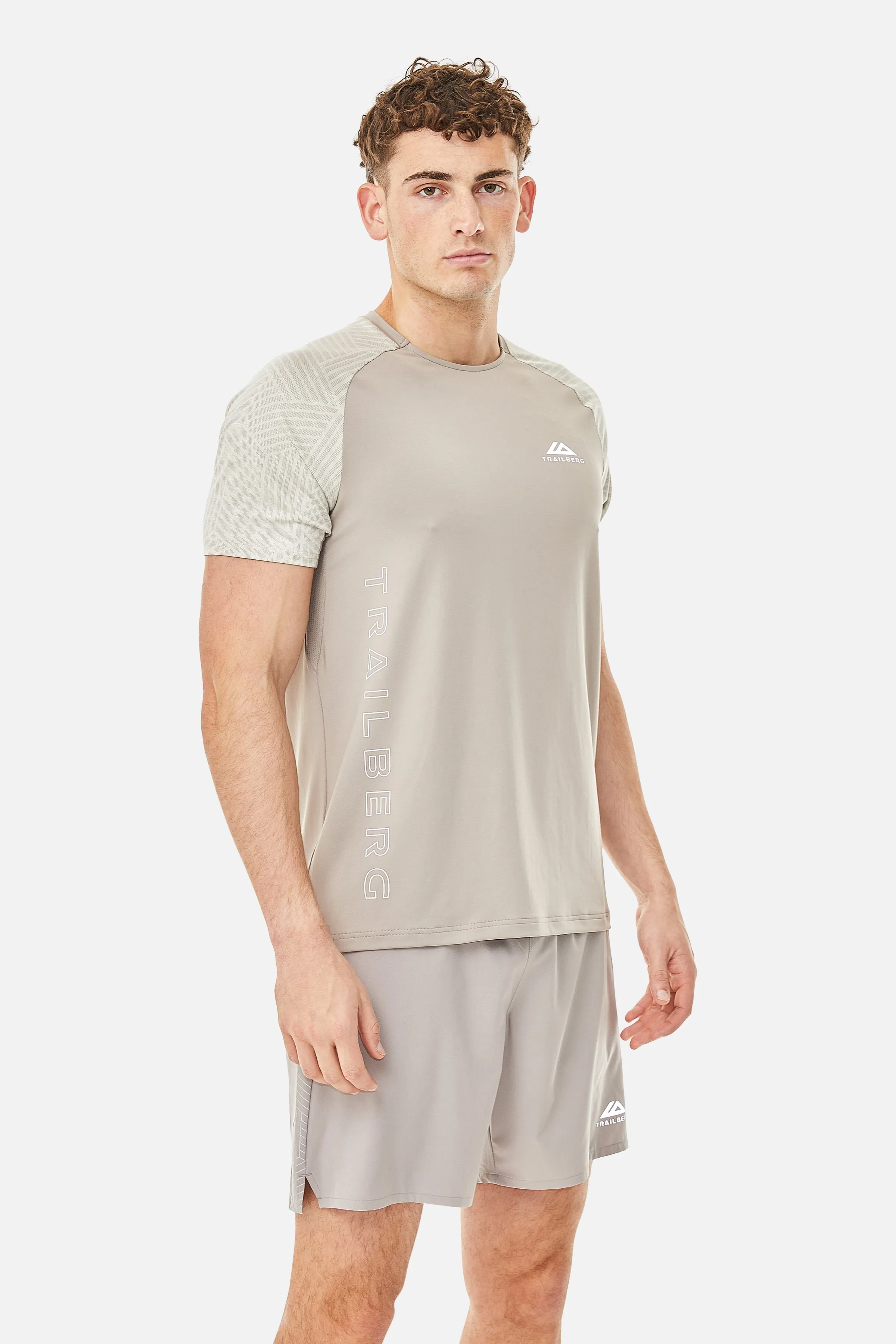 Axis Triset - Pale Taupe sold by Trailberg product image thumbnail 4