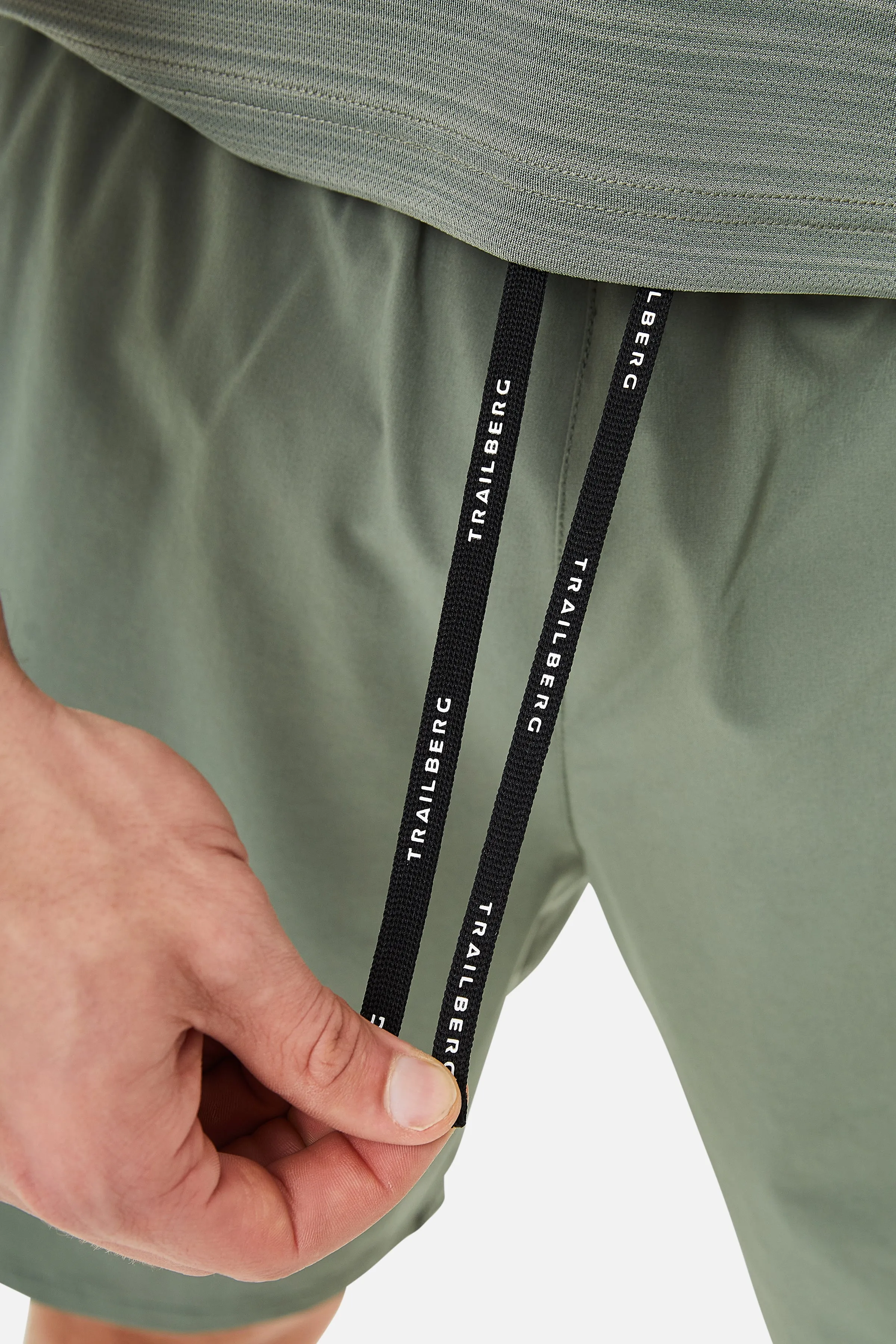 Triathlon SS25 Short - Pine Dust/Dark Fern sold by Trailberg product image thumbnail 3