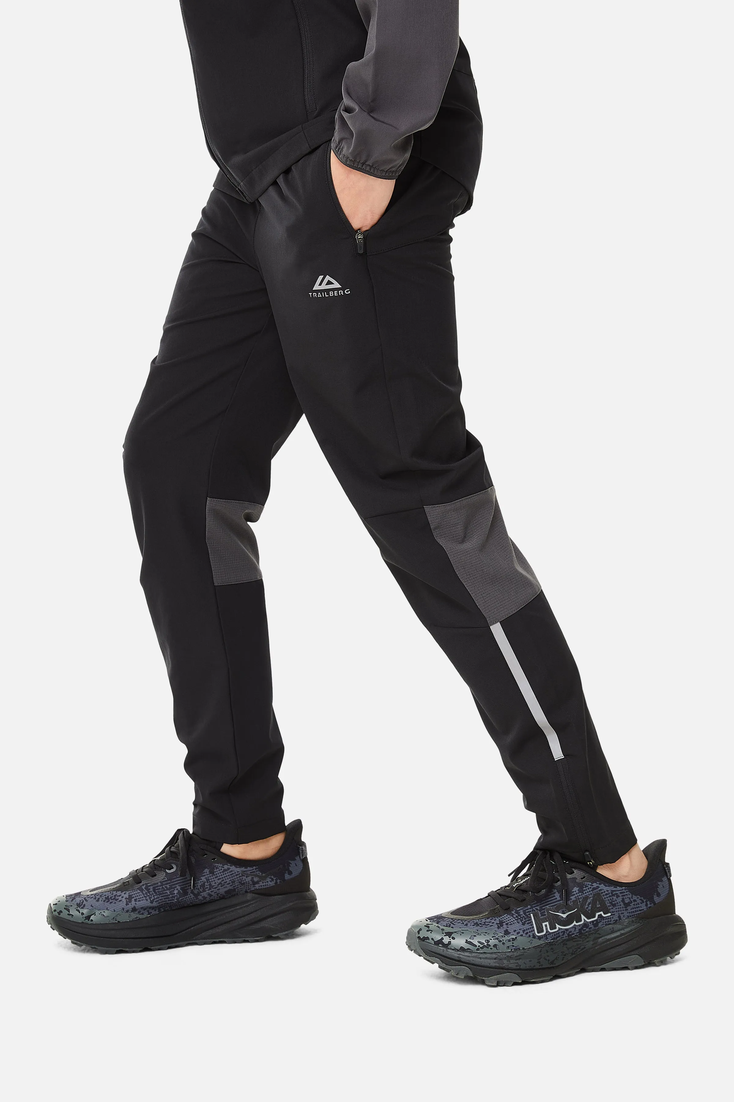 Boys Rapid Keyline Tracksuit - Black/Volcano Grey sold by Trailberg product image thumbnail 4