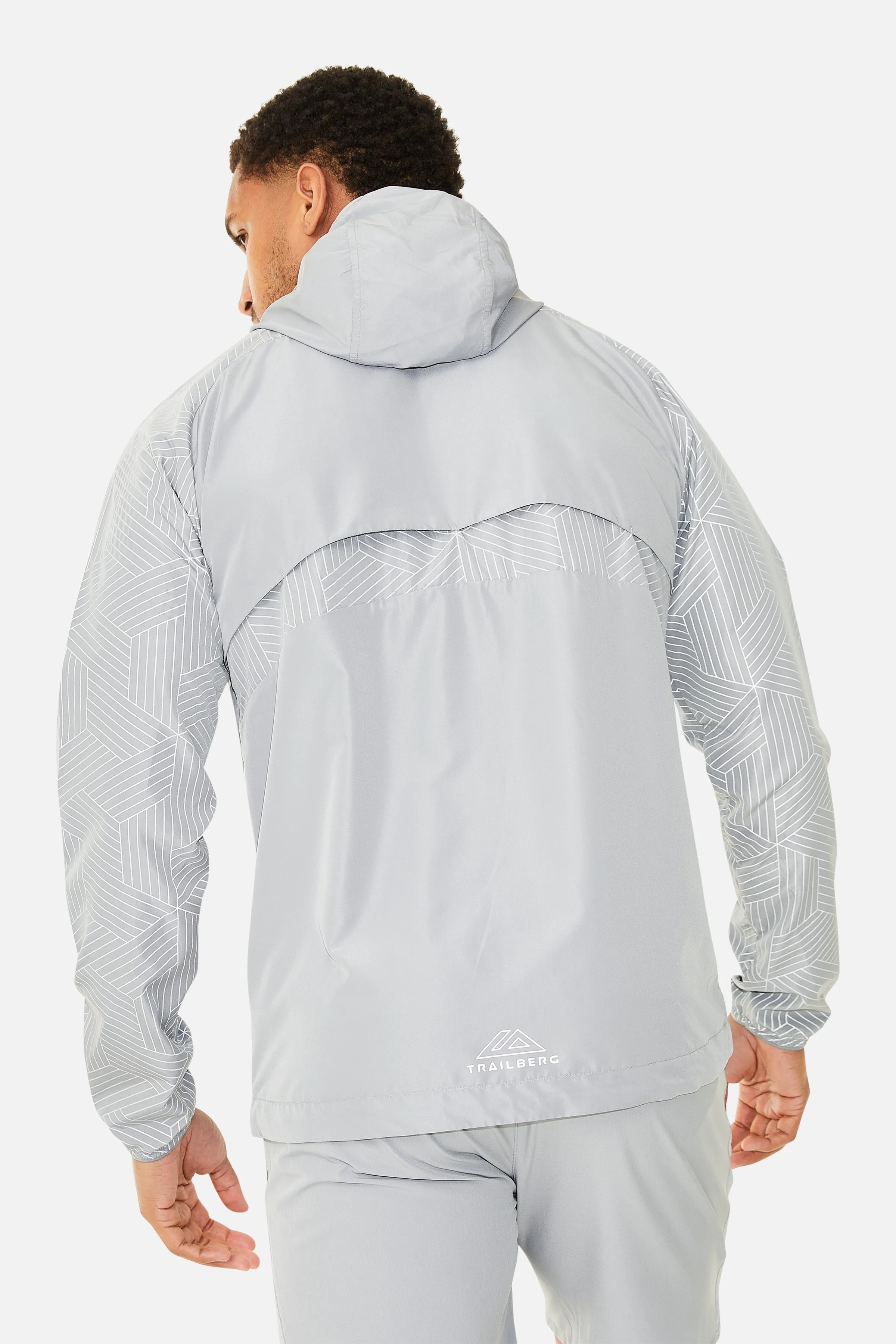 Axis Windbreaker - Frosted Fog sold by Trailberg product image thumbnail 2