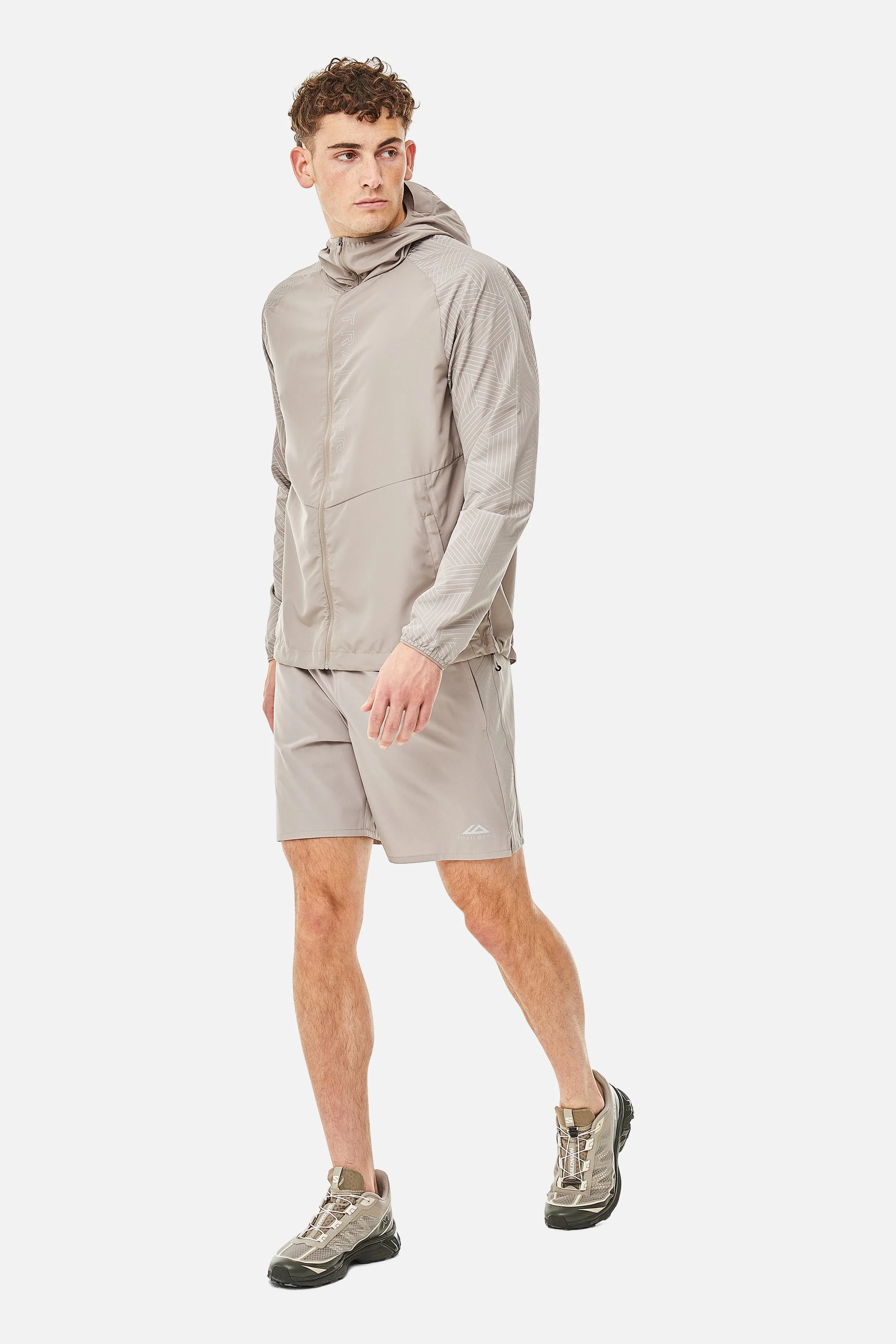 Axis Windset - Pale Taupe sold by Trailberg product image thumbnail 2