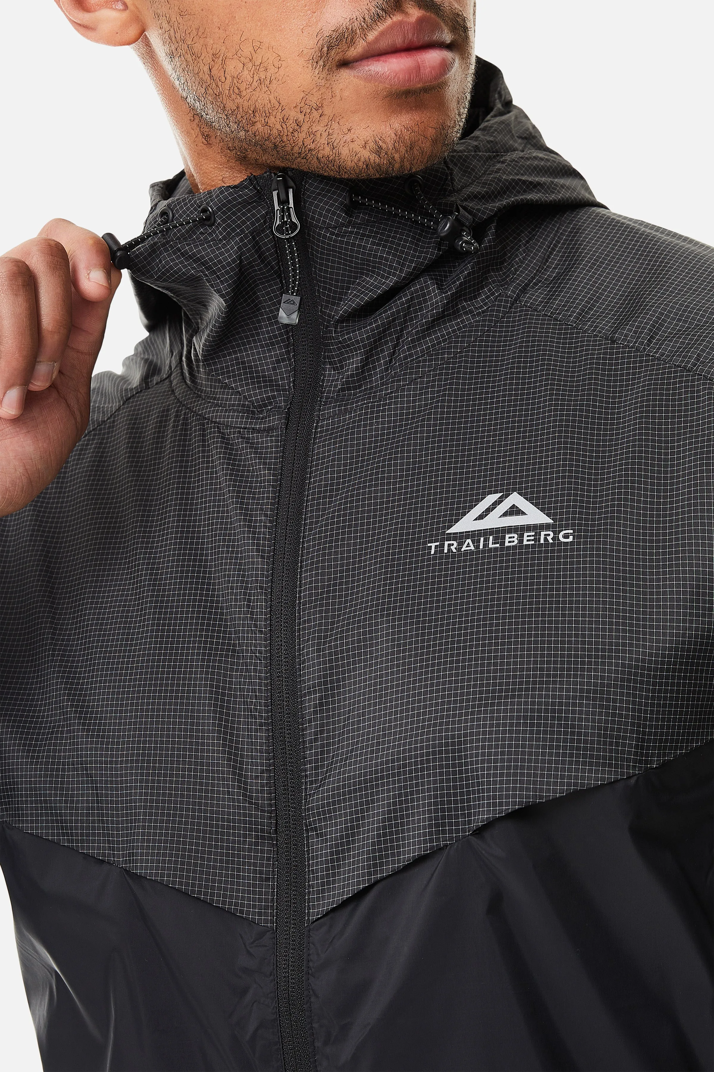 Rapid Grid Windbreaker - Black sold by Trailberg product image thumbnail 2