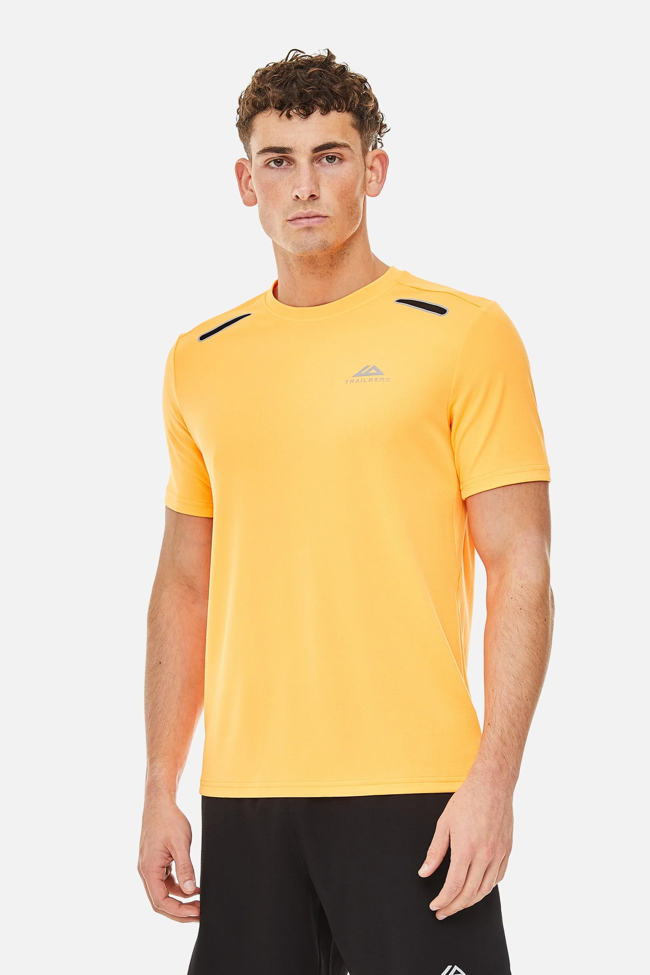 Gotthard Tee - Vivid Nectarine sold by Trailberg