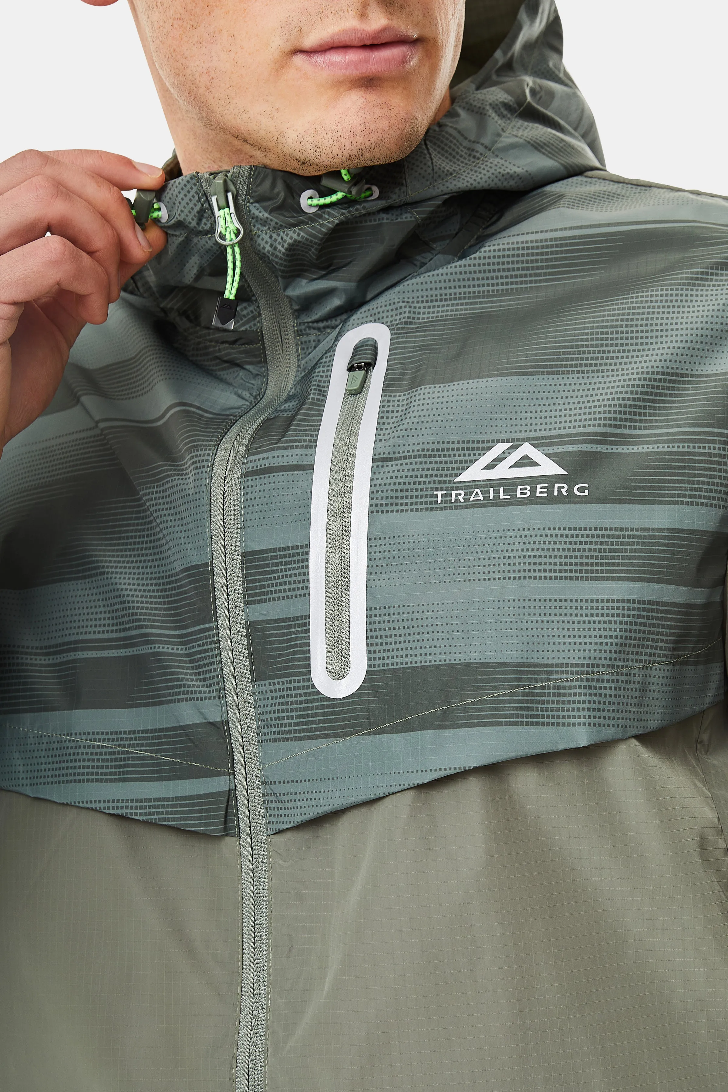 Dimension 2.0 Windbreaker - Pine Dust/Dark Fern sold by Trailberg product image thumbnail 2