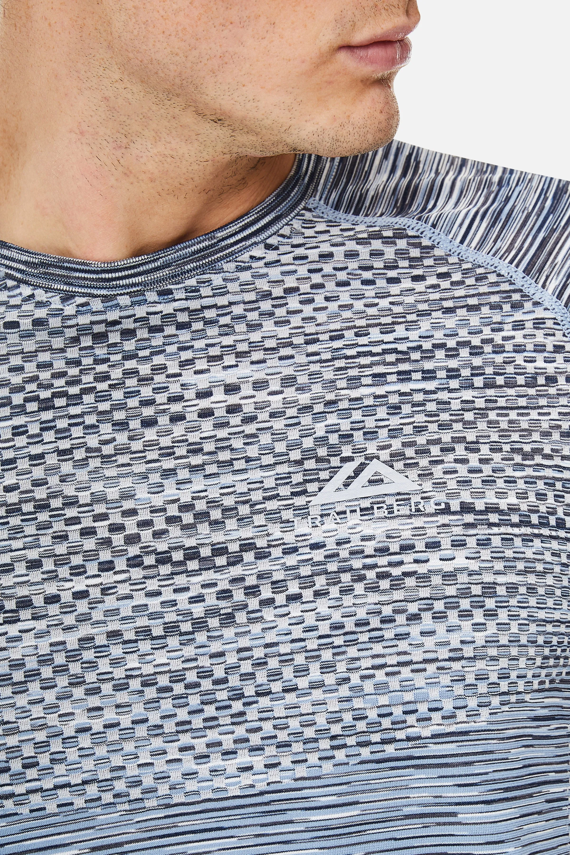 Apex Seamless Tee - Washed Indigo/Eclipse Blue/Deep Ocean/White sold by Trailberg product image thumbnail 5