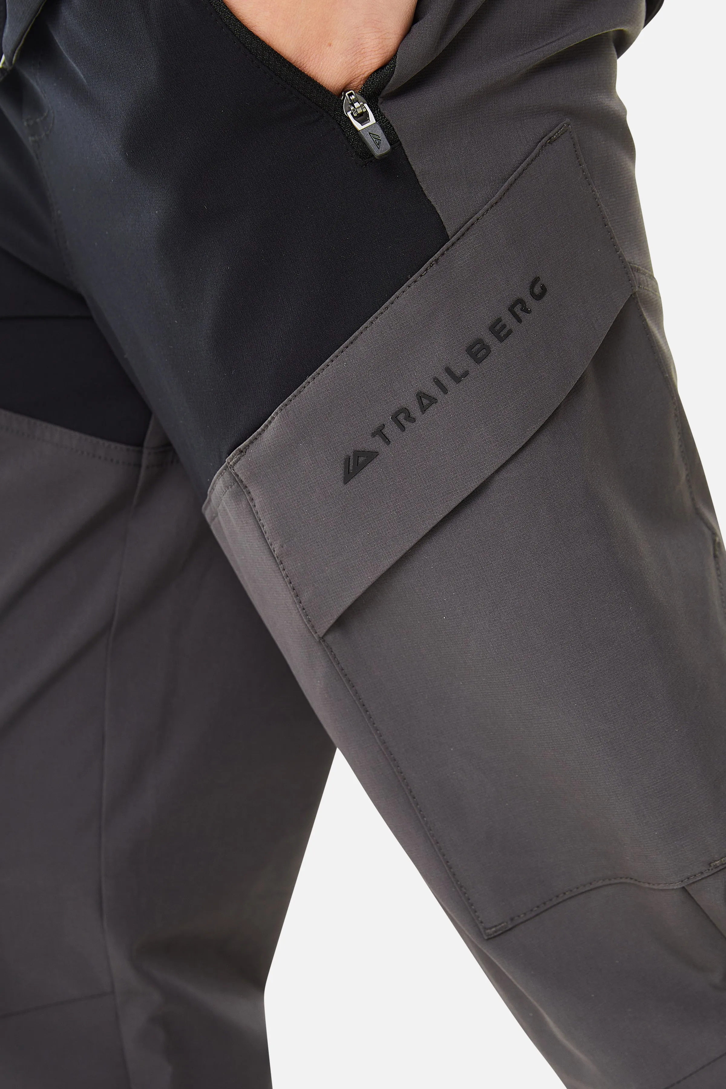 Boys Elbrus Pant - Black/Volcano Grey sold by Trailberg product image thumbnail 5