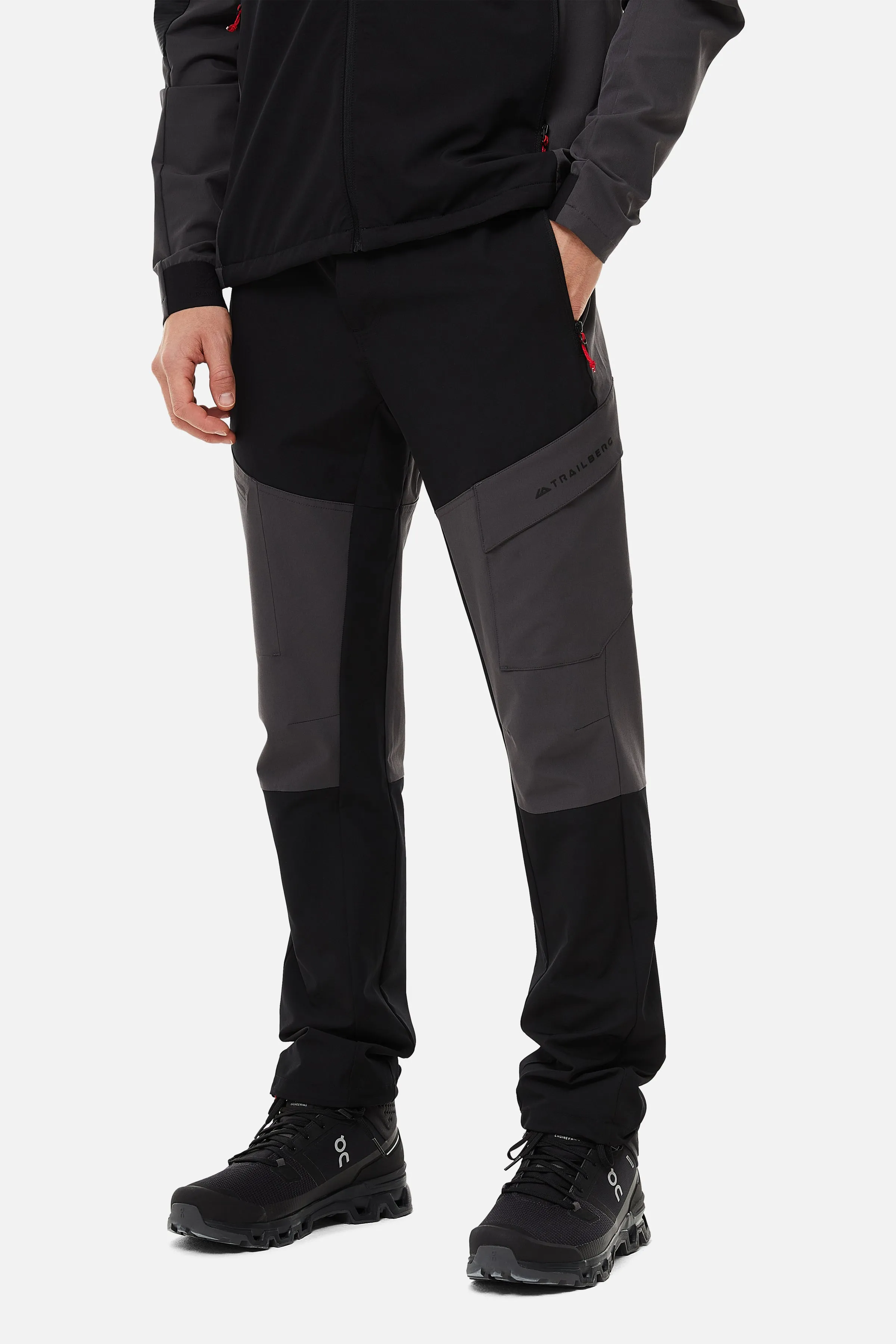 Elbrus 3.0 Tracksuit - Black/Grey sold by Trailberg product image thumbnail 3