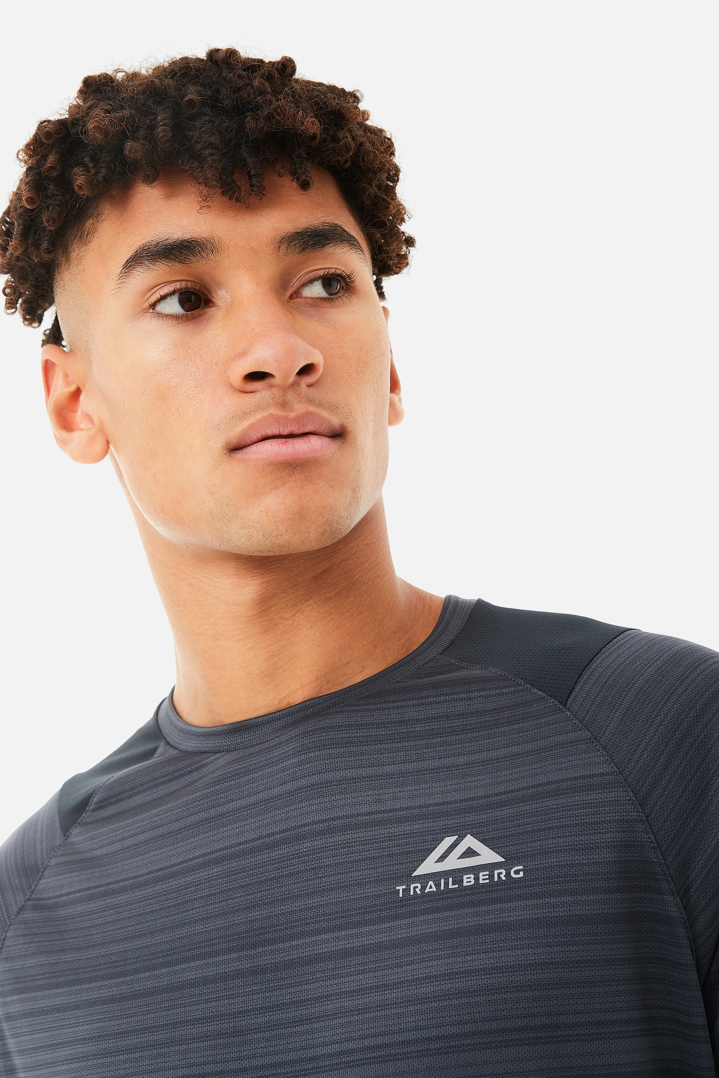 AW24 Triathlon Tee - Ombre Blue sold by Trailberg product image thumbnail 5