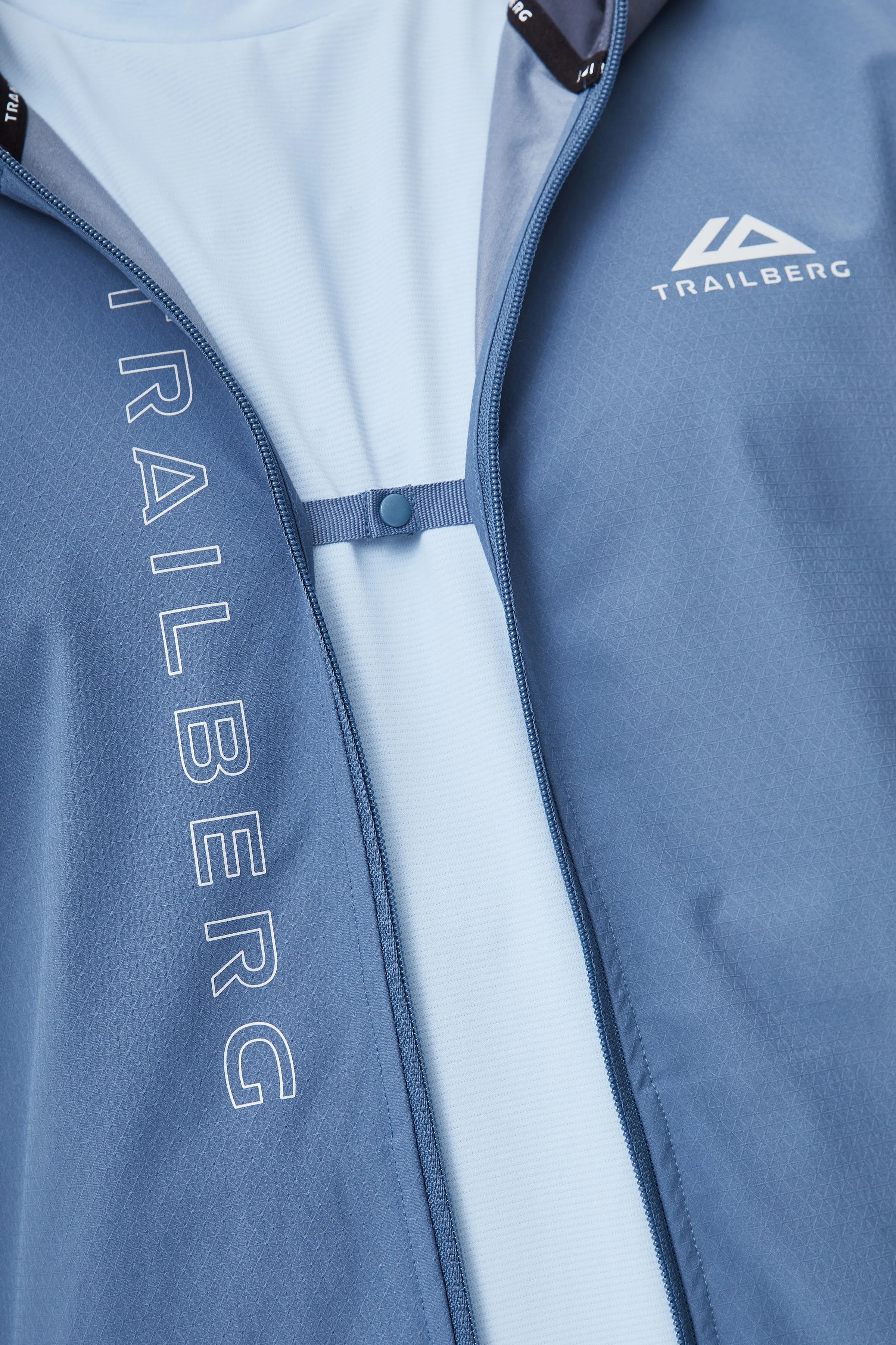 AW25 Triathlon Tracksuit - Breeze/Eclipse Blue sold by Trailberg product image thumbnail 3