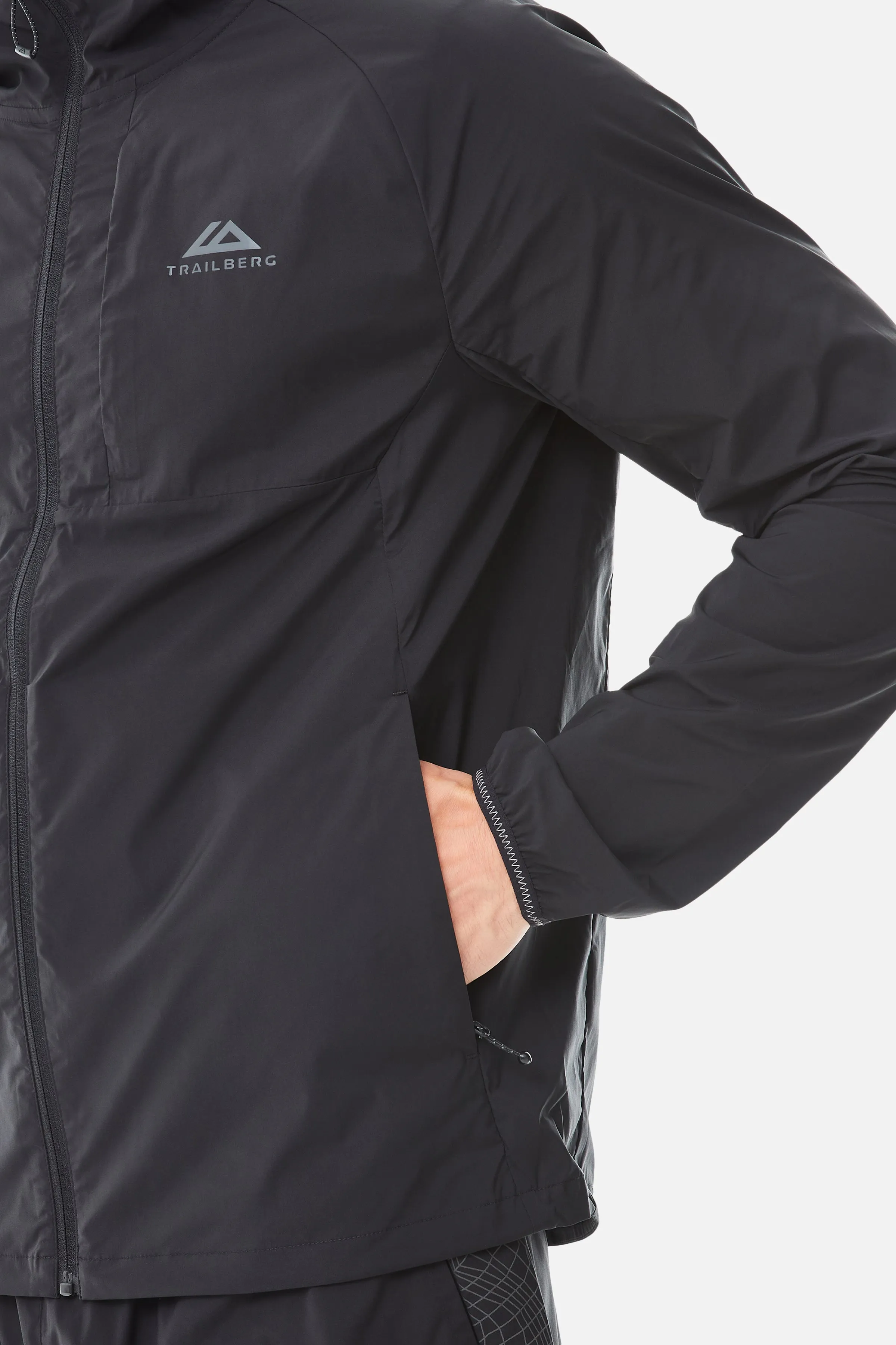 Vantage Hood - Black sold by Trailberg product image thumbnail 4