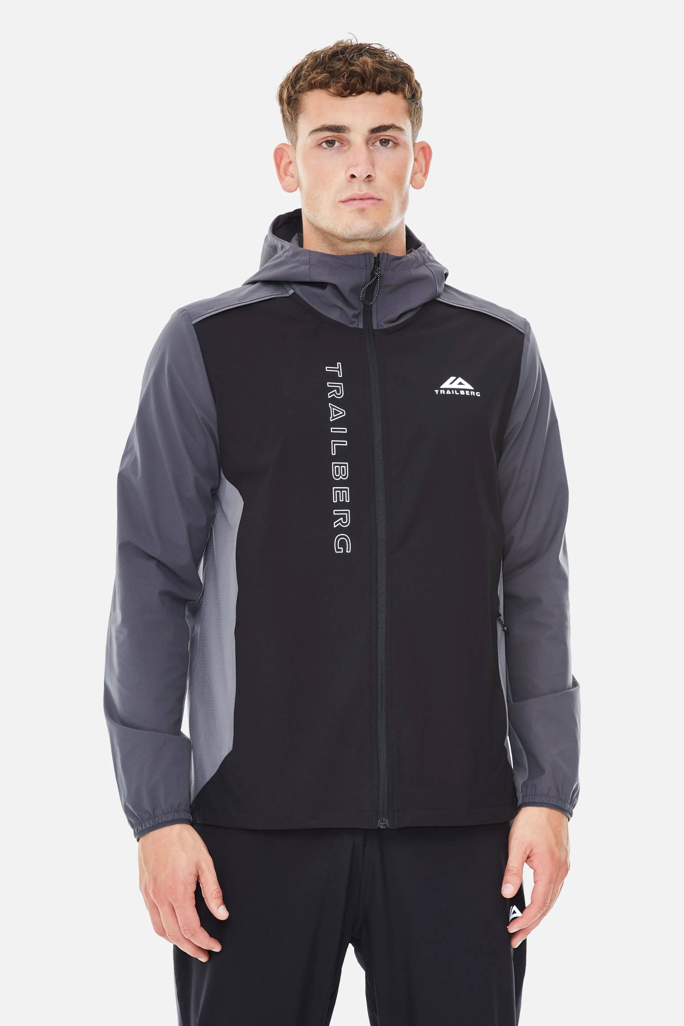 AW25 Triathlon Tracksuit - Black/Volcano Grey/Urban Smoke sold by Trailberg product image thumbnail 3