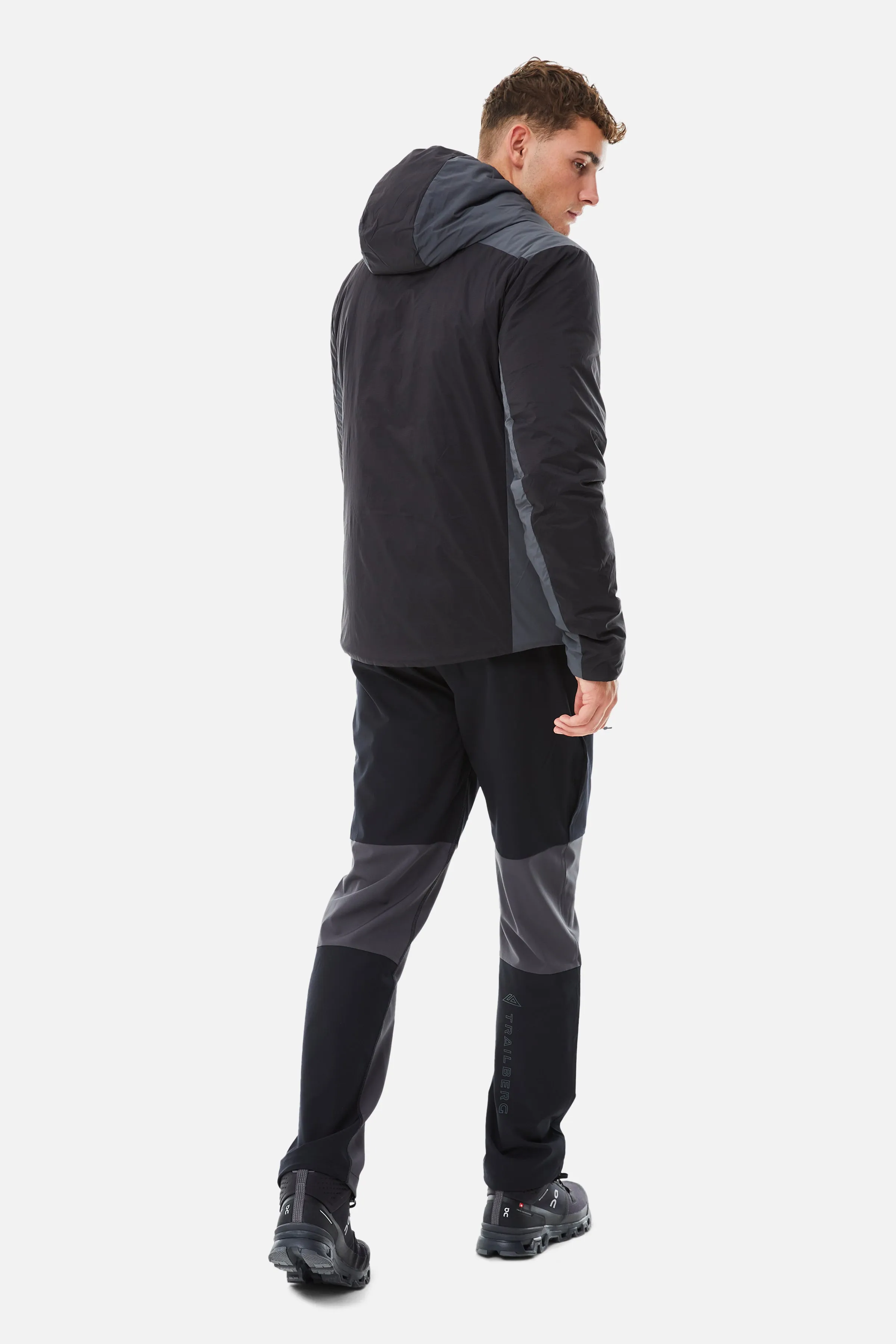 Blaze Insulated Jacket - Black/Volcano Grey sold by Trailberg product image thumbnail 4