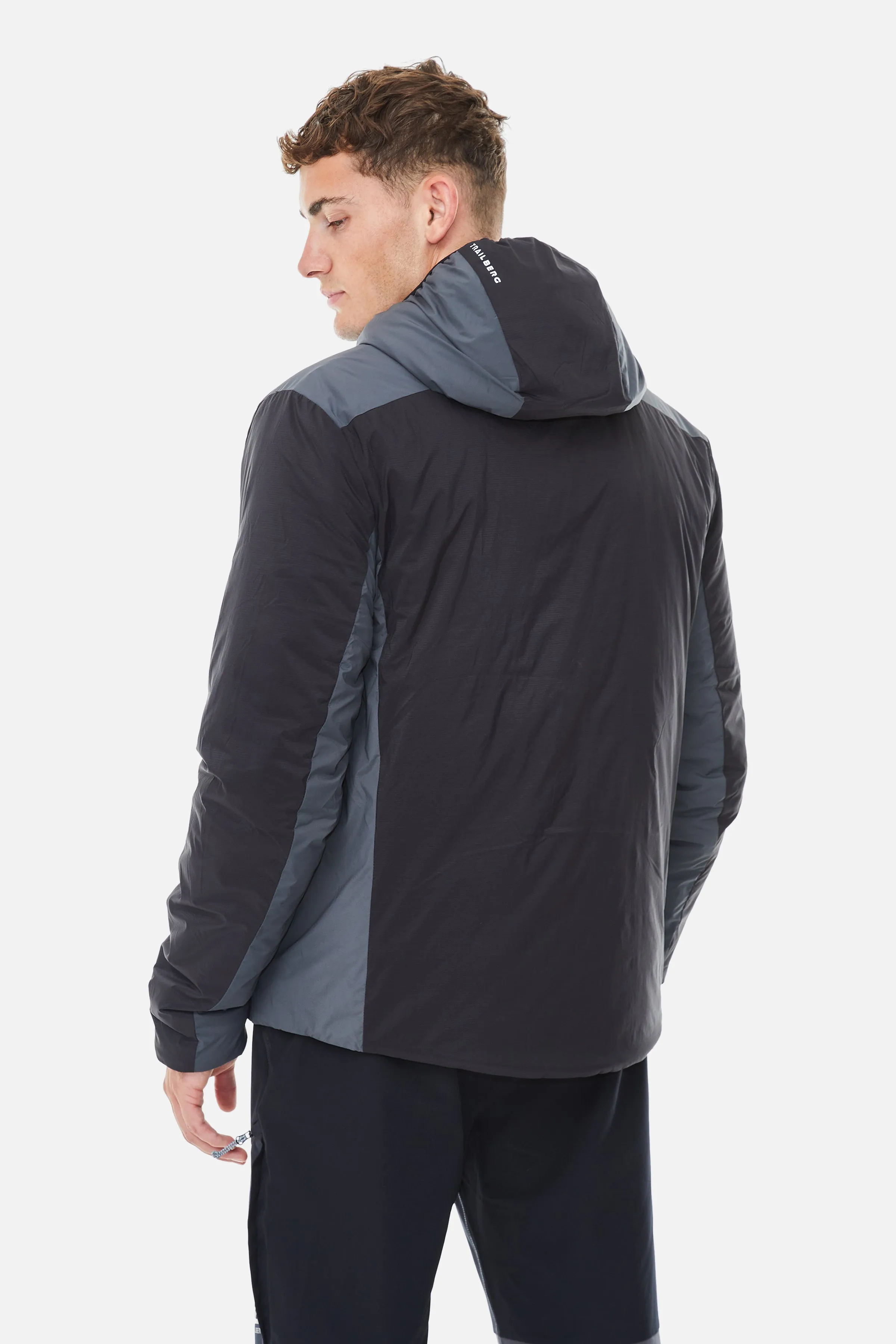 Blaze Insulated Jacket - Black/Volcano Grey sold by Trailberg product image thumbnail 2