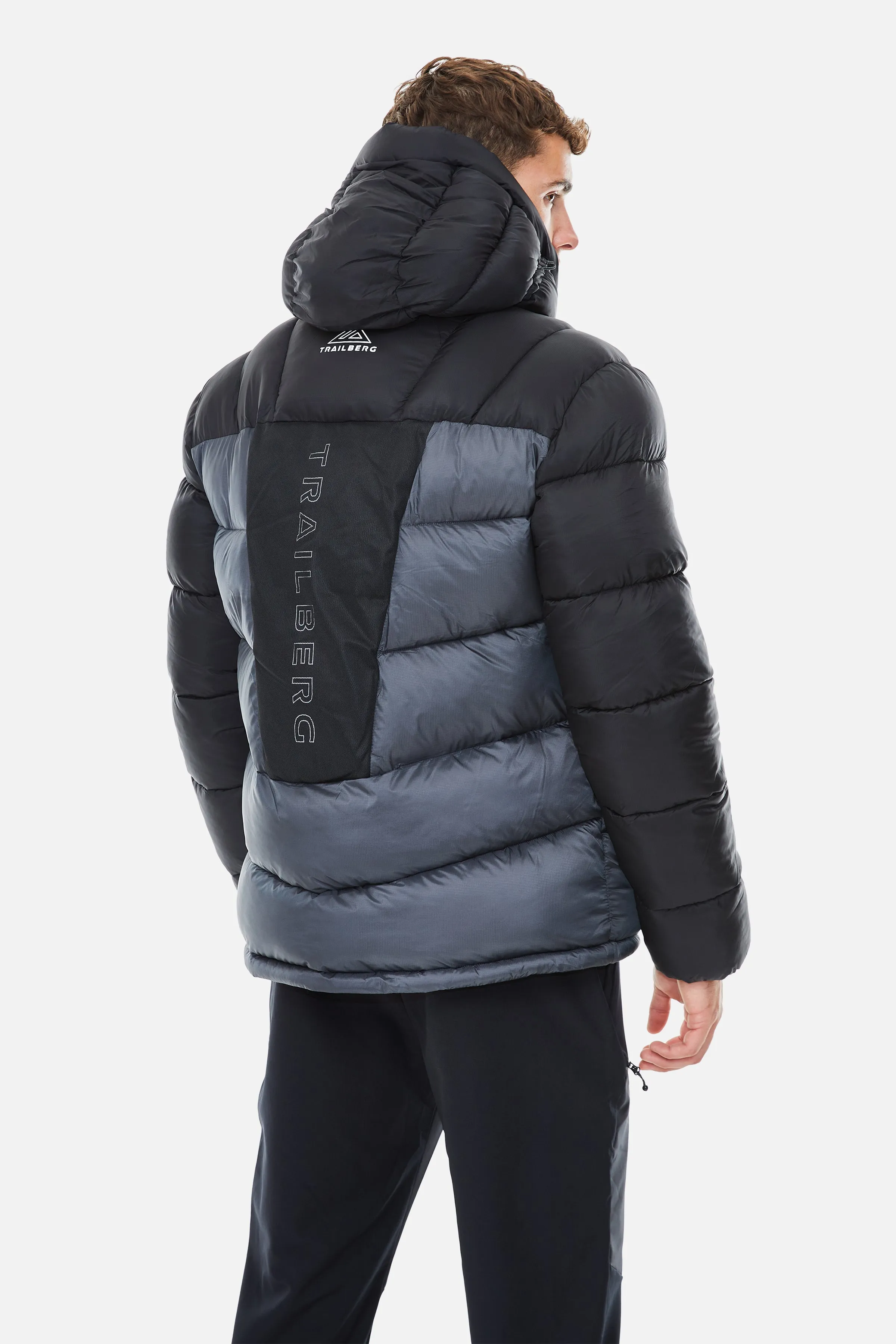 Alpina Insulated Jacket - Black/Volcano Grey sold by Trailberg product image thumbnail 3