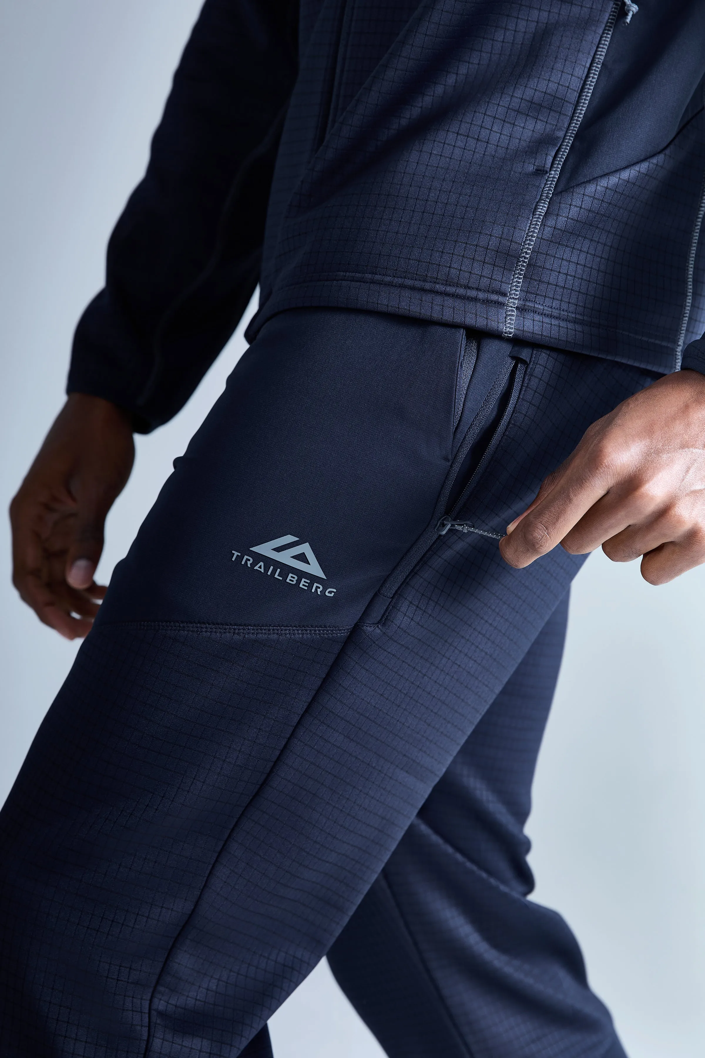 District Gridded Fleece Jogger - Deep Ocean/Storm Grey sold by Trailberg product image thumbnail 4