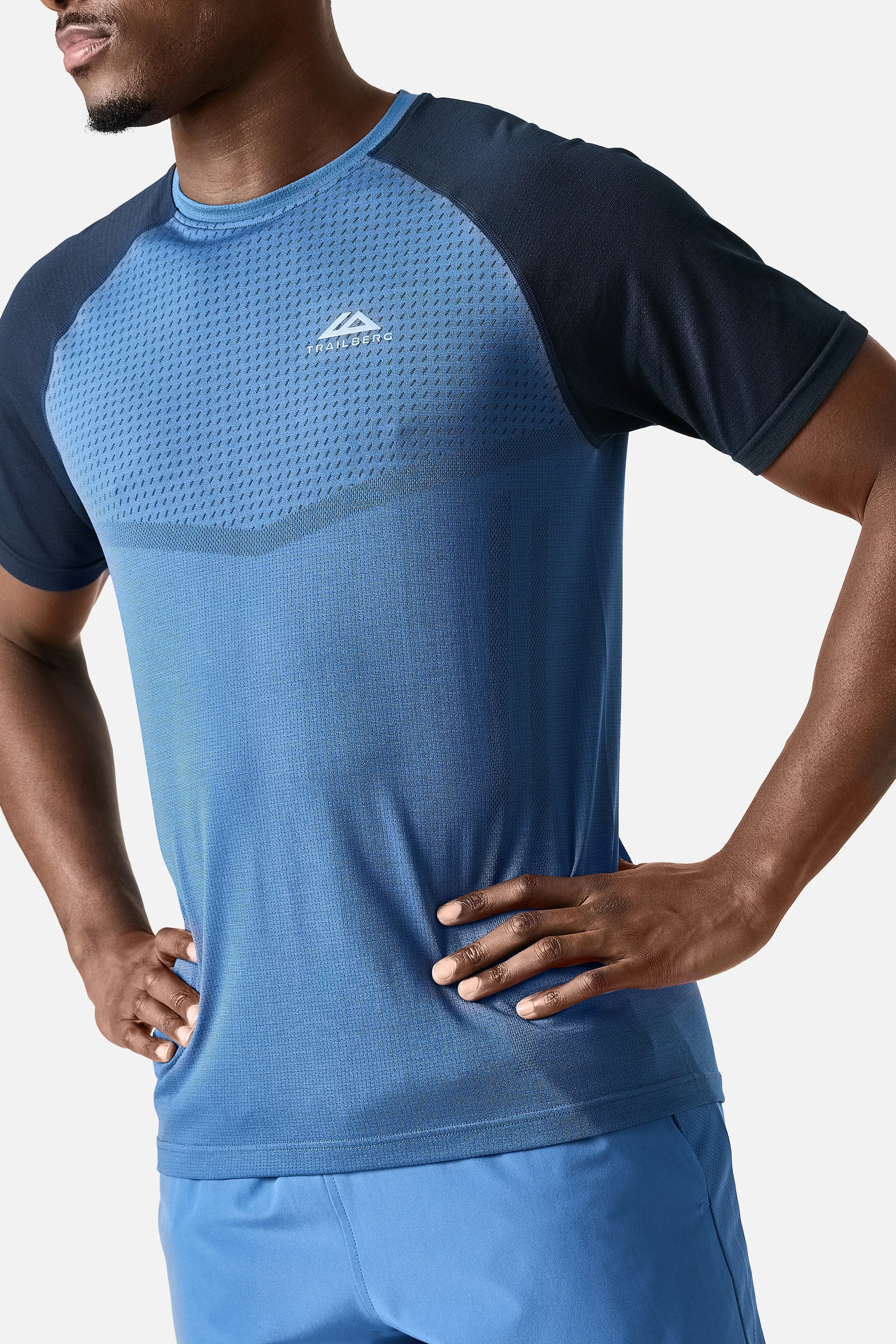 Rapid Dash Seamless Tee - Voltage Blue/Storm Blue sold by Trailberg product image thumbnail 2