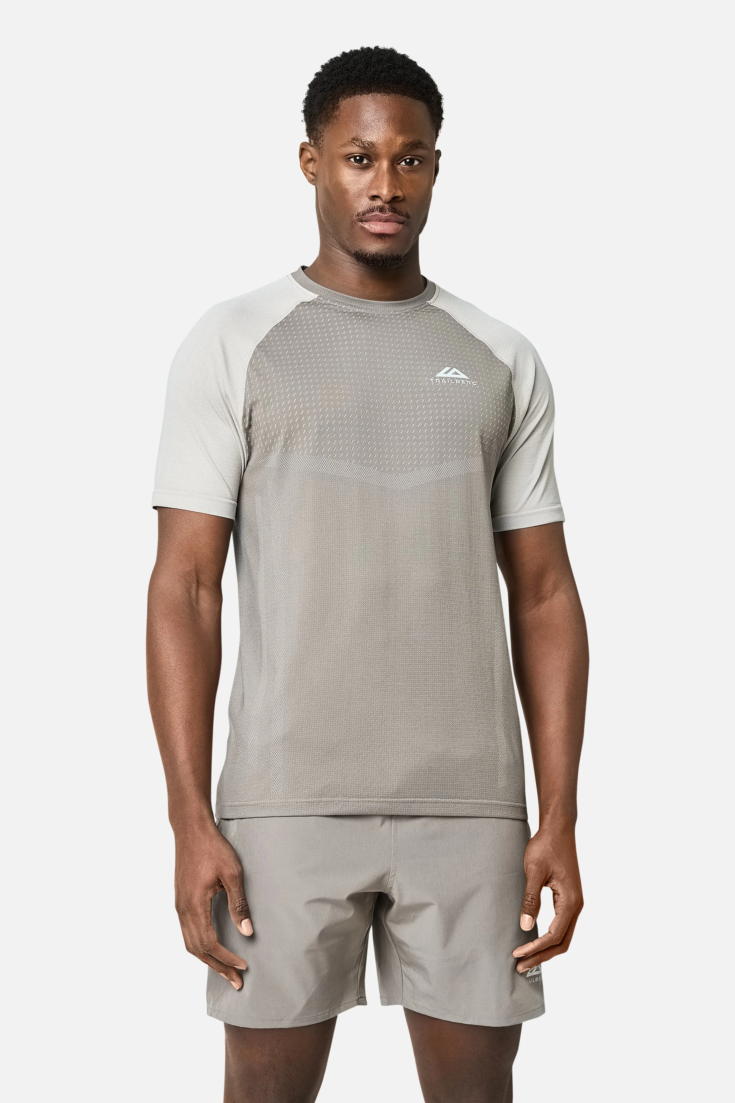Rapid Dash Seamless Tee - Mocha/Pebblestone sold by Trailberg