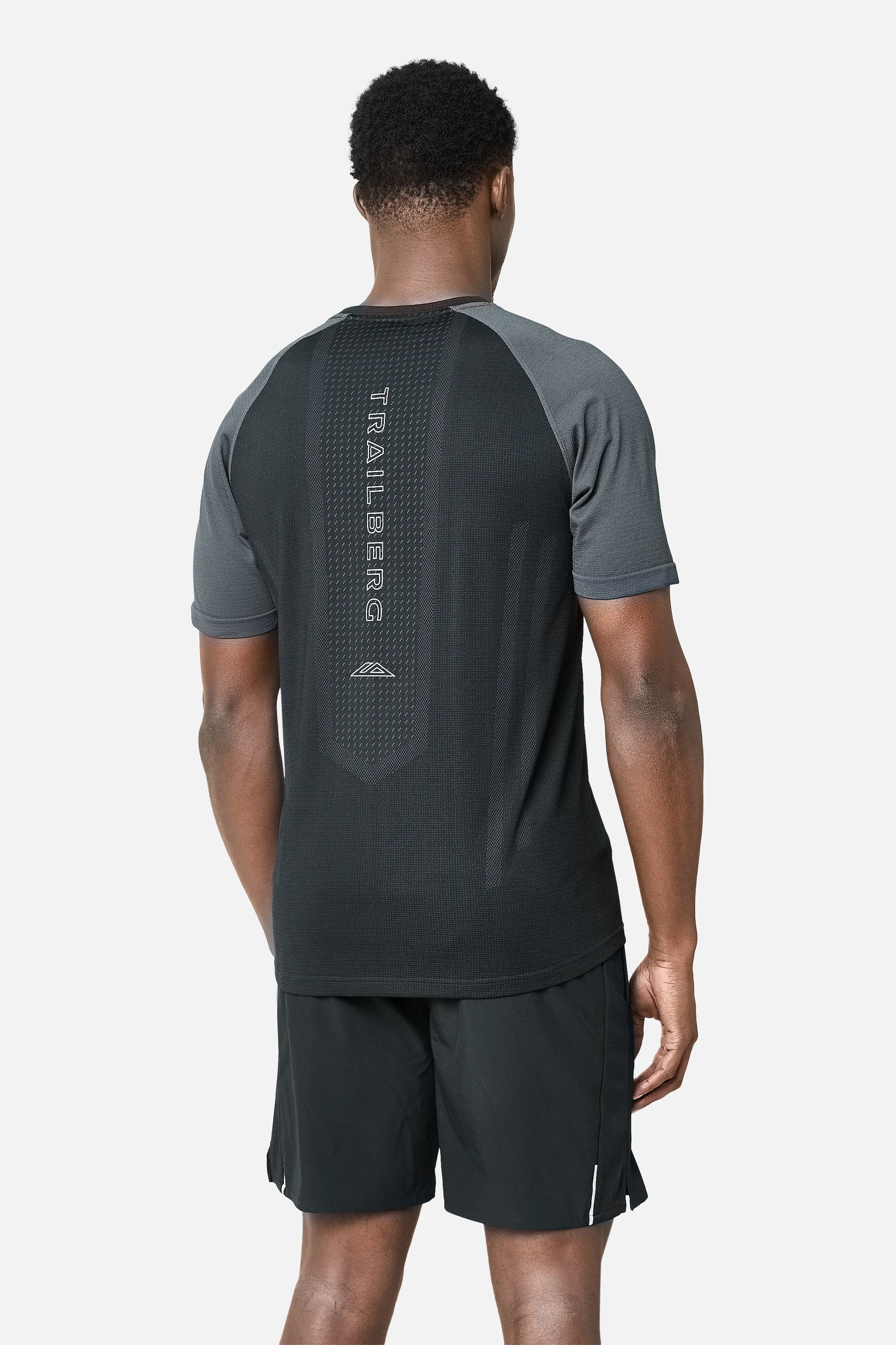 Rapid Dash Seamless Tee - Black/Volcano Grey sold by Trailberg product image thumbnail 2