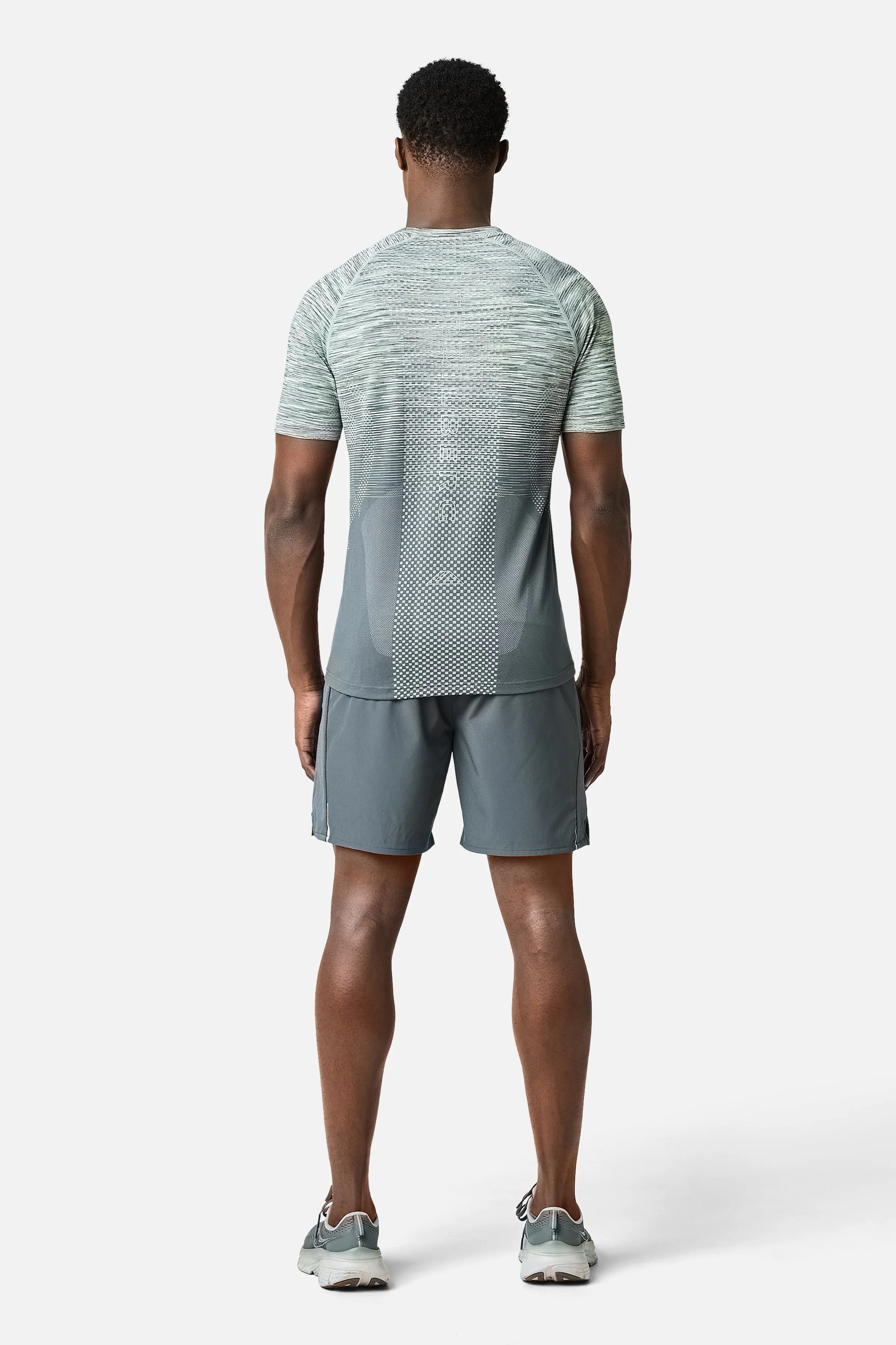Apex Seamless Essentials 2.0 Twinset - Lunar Grey sold by Trailberg product image thumbnail 2