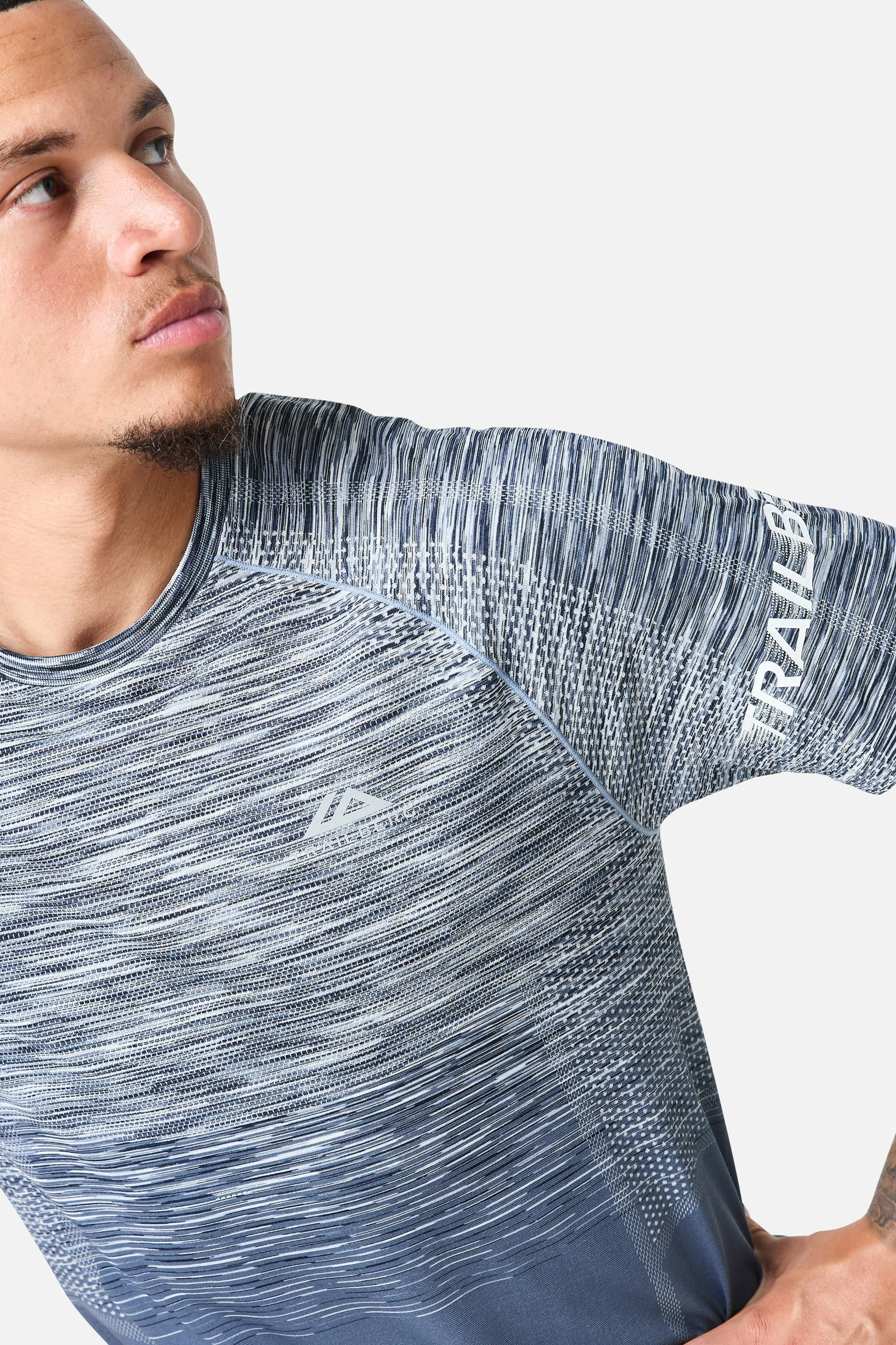 Arc Seamless Tee - Breeze/Storm Blue/Skylar/White sold by Trailberg product image thumbnail 5