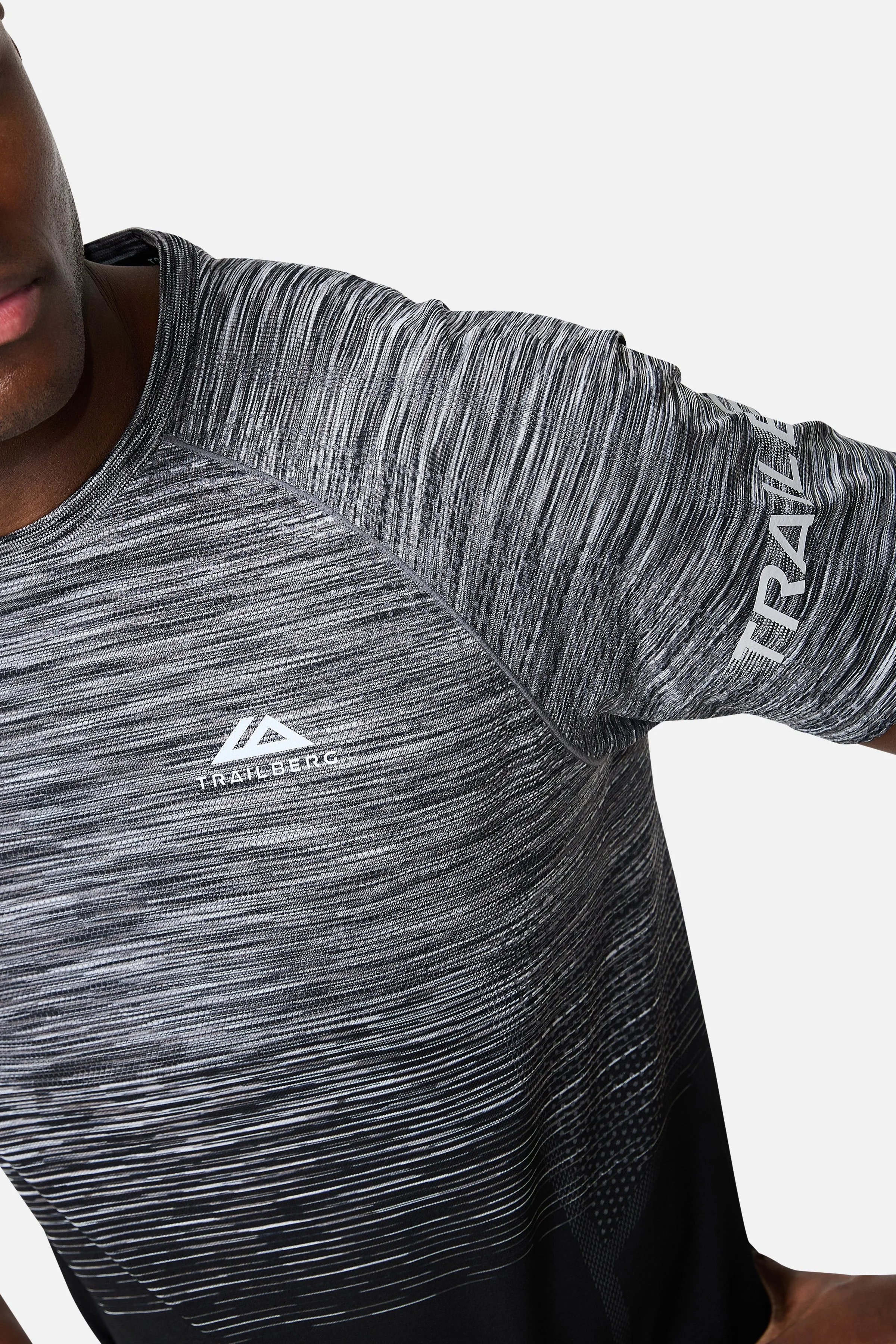 Arc Seamless Tee - Black/Moon Grey/Urban Smoke/White sold by Trailberg product image thumbnail 2