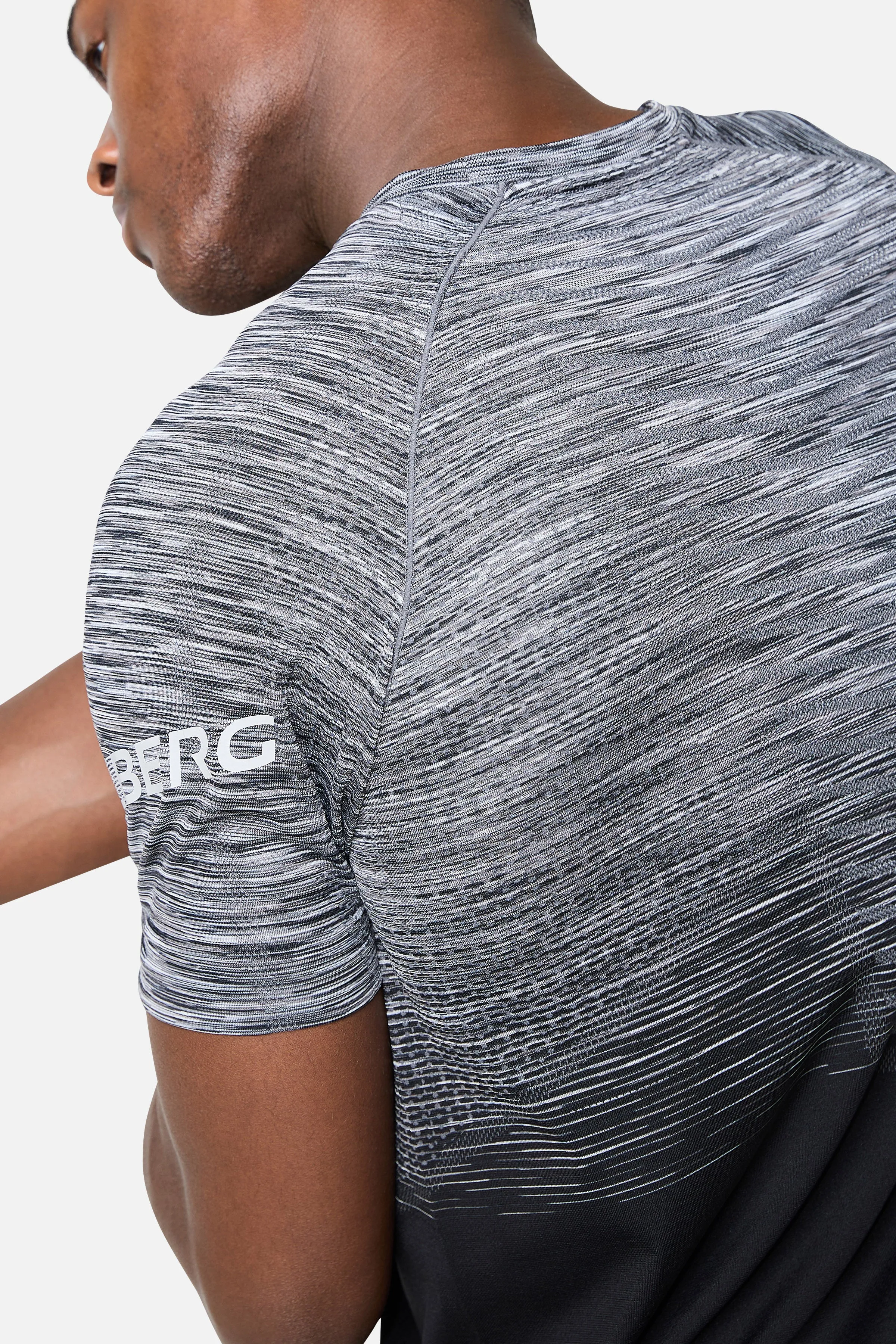 Arc Seamless Tee - Black/Moon Grey/Urban Smoke/White sold by Trailberg product image thumbnail 4