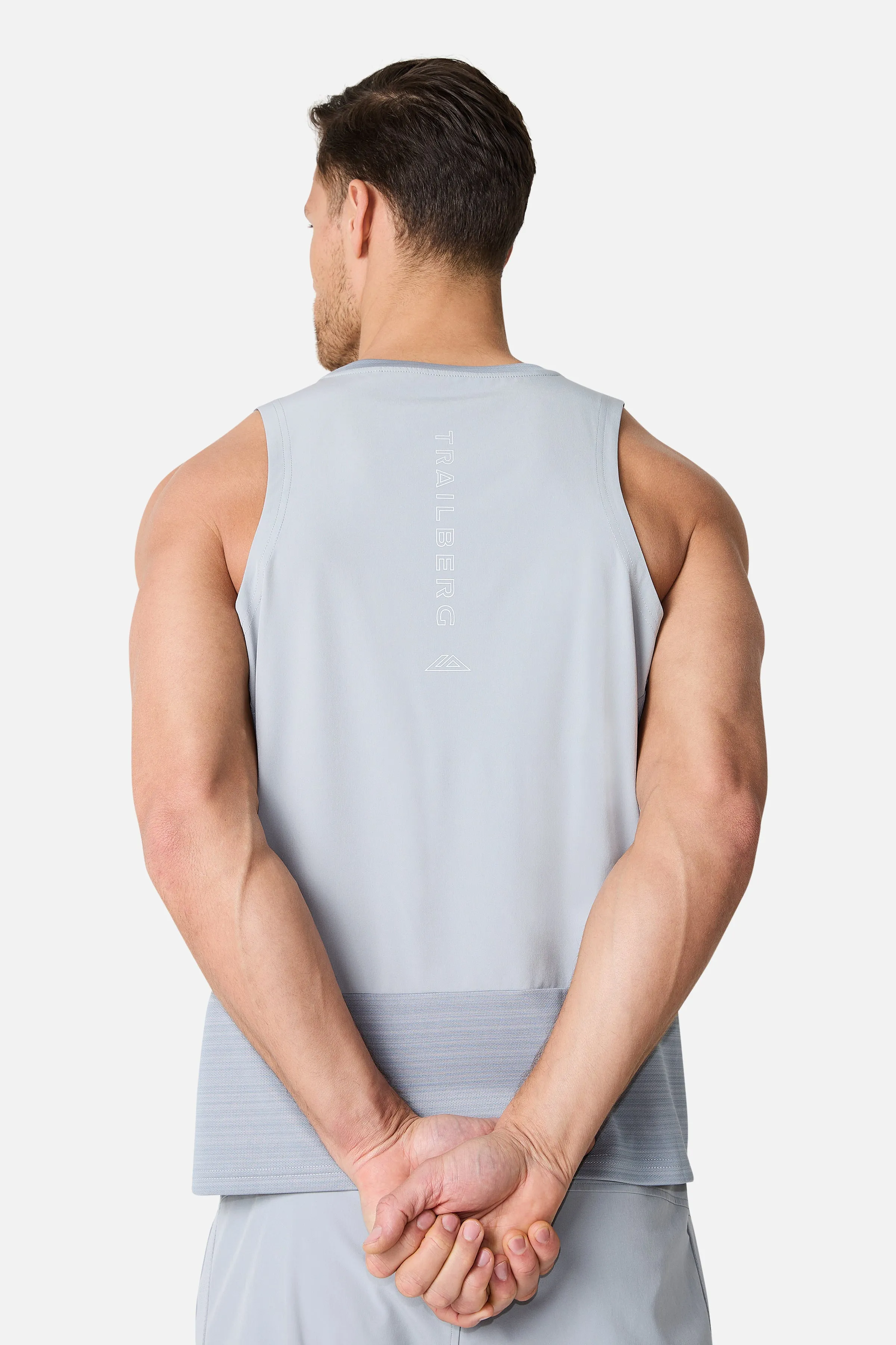 SS26 Cloud Running Vest - Lunar Grey sold by Trailberg product image thumbnail 2