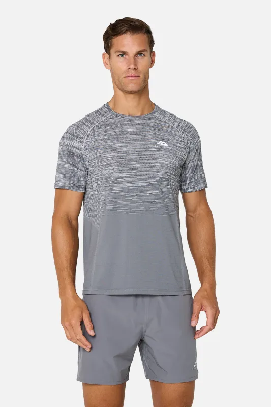 Arc Seamless 2.0 Tee - Nightfall Grey/Graphite Grey/Ash Grey/Lunar Grey made by Trailberg