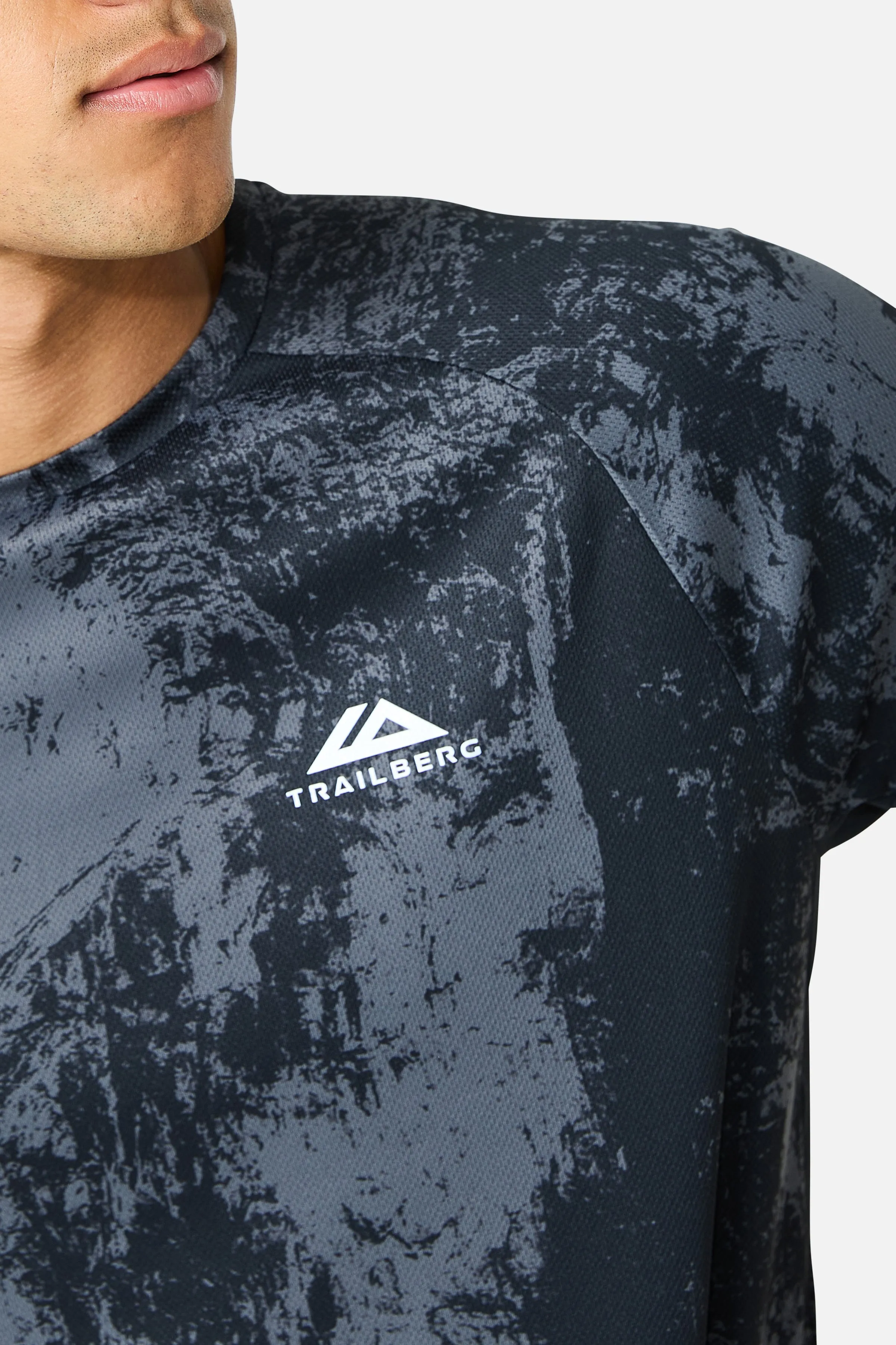 Fragment 2.0 Twinset - Black sold by Trailberg product image thumbnail 4