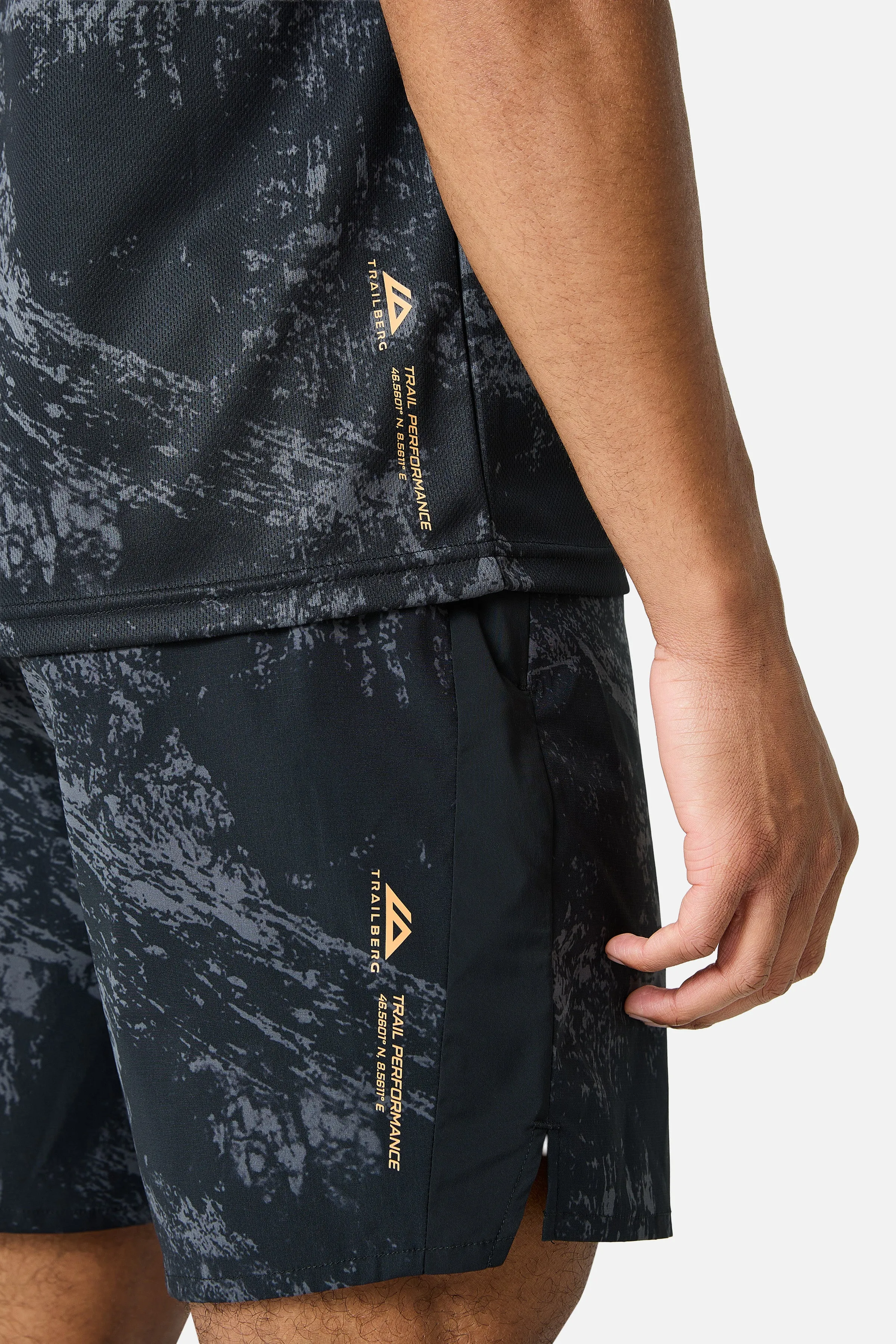 Fragment 2.0 Twinset - Black sold by Trailberg product image thumbnail 3