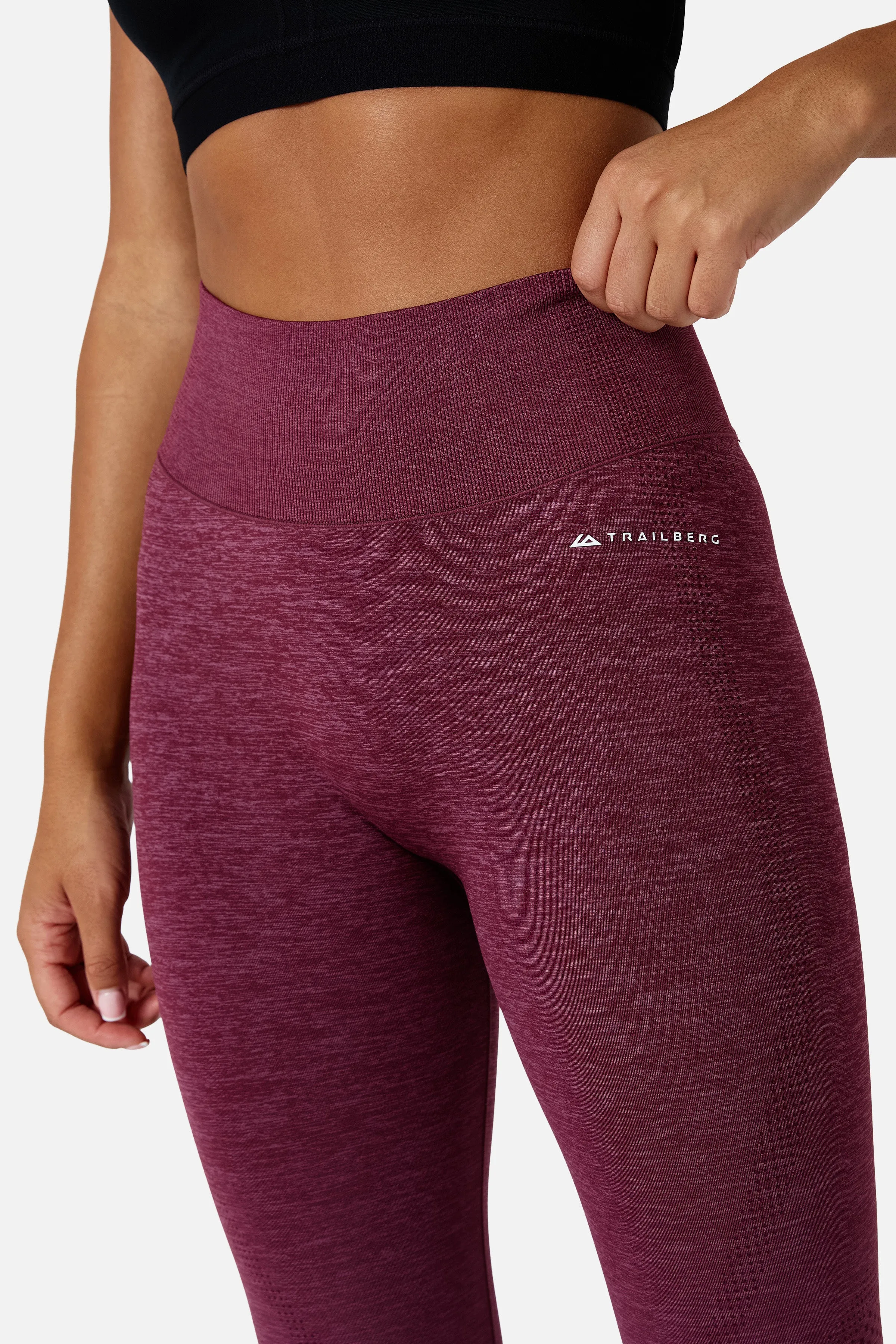 Womens Evocurve Seamless Legging - Mineral Blush sold by Trailberg product image thumbnail 2