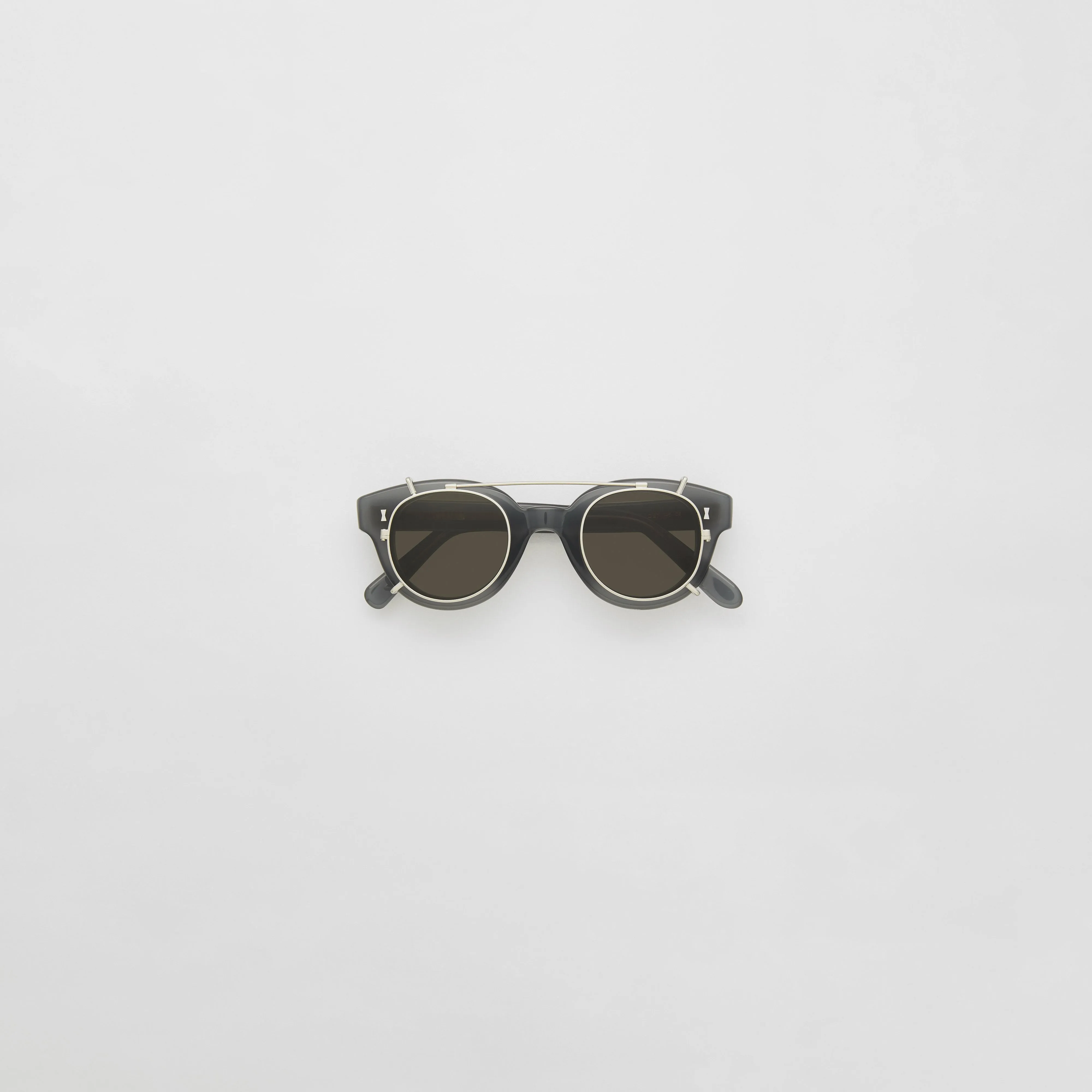 Montague Clip-on sold by Cubitts product image thumbnail 2