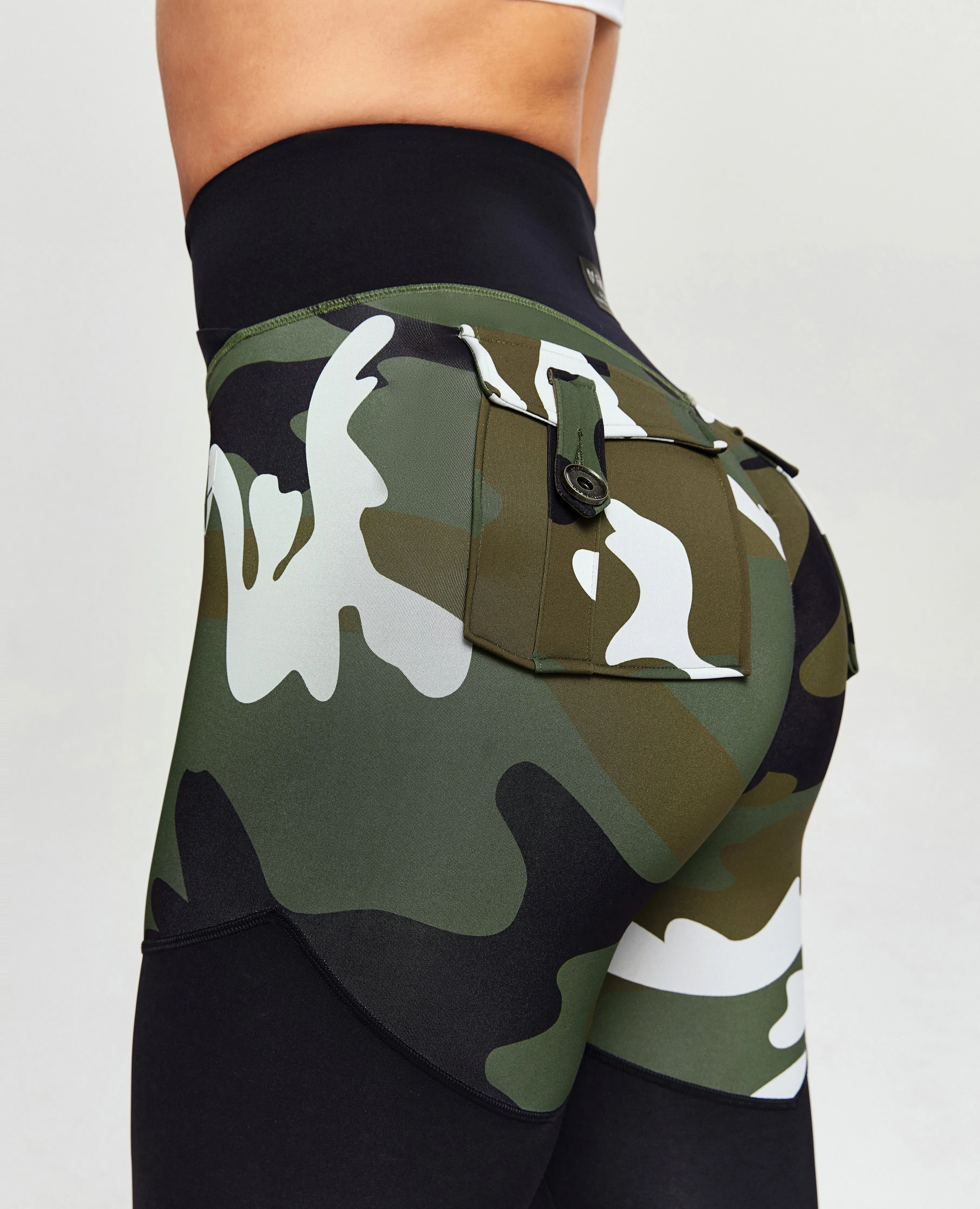 V-Waist Gym Leggings - White Green Camo sold by Firm Abs product image thumbnail 5