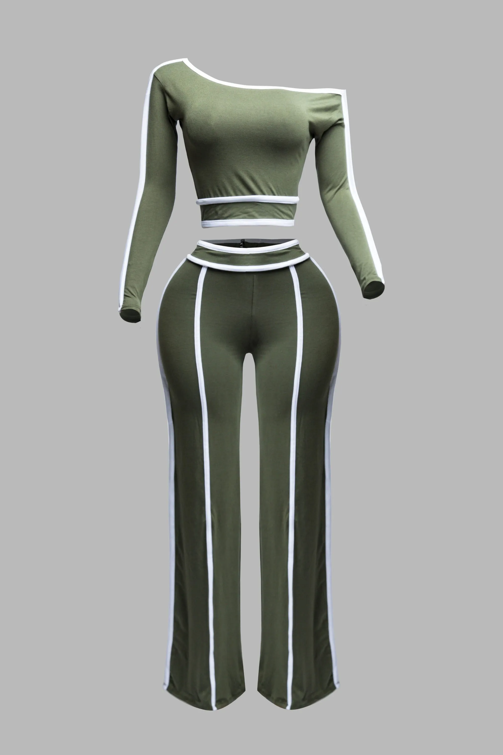 Color contrast detailed off shoulder long sleeve top with wide leg pants sold by Bogomore product image thumbnail 5