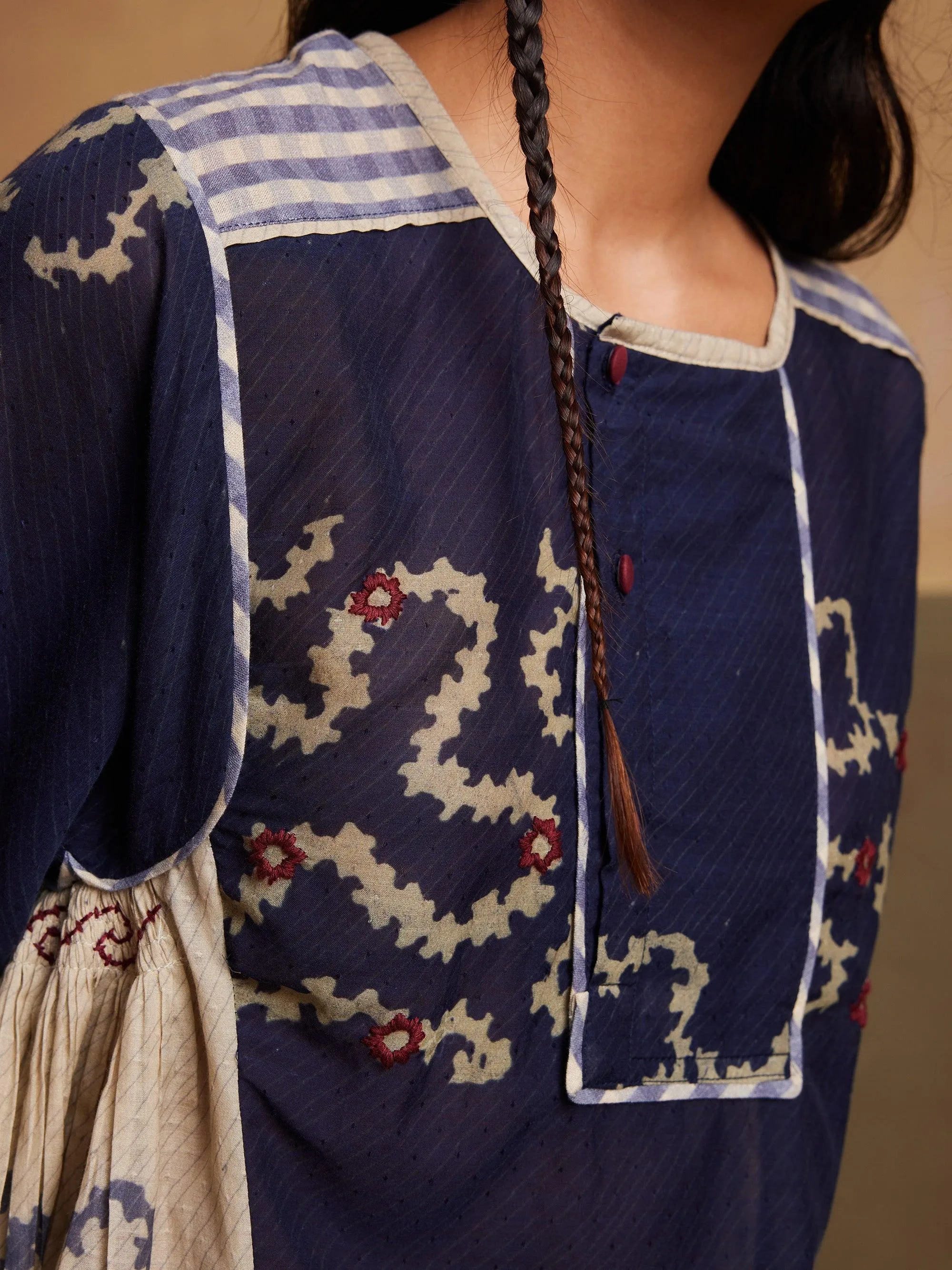 Maison Top sold by Cord product image thumbnail 5