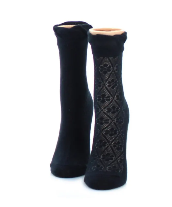 Flower Dazzle Women's Cotton Blend Ankle Socks 2-Pack sold by MeMoi