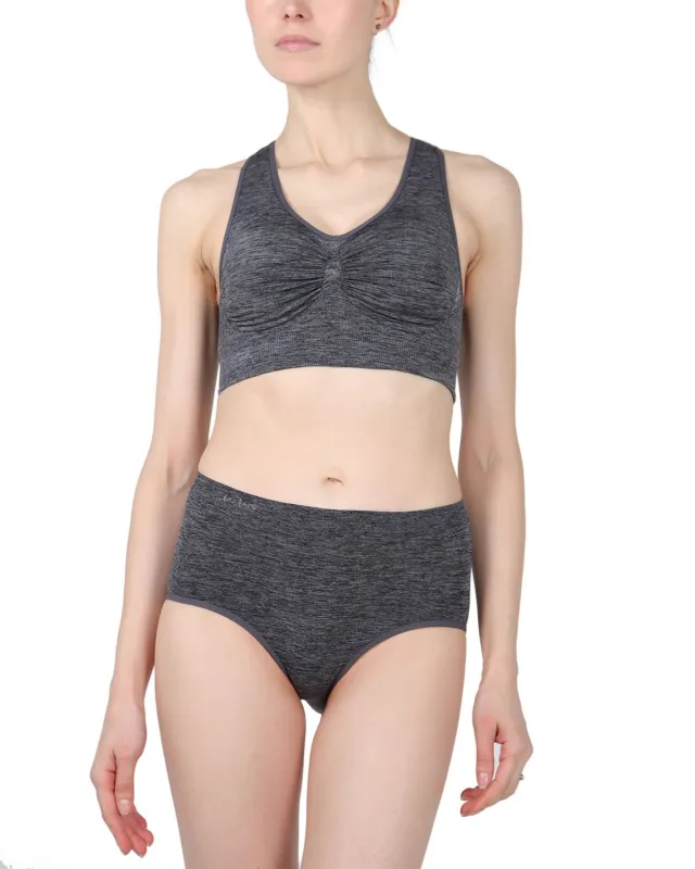 Lleva Seamless Shaping Racerback Sports Bra sold by MeMoi