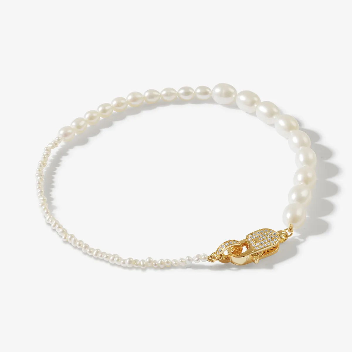 Ulf pearl anklet sold by Adornmonde product image thumbnail 4