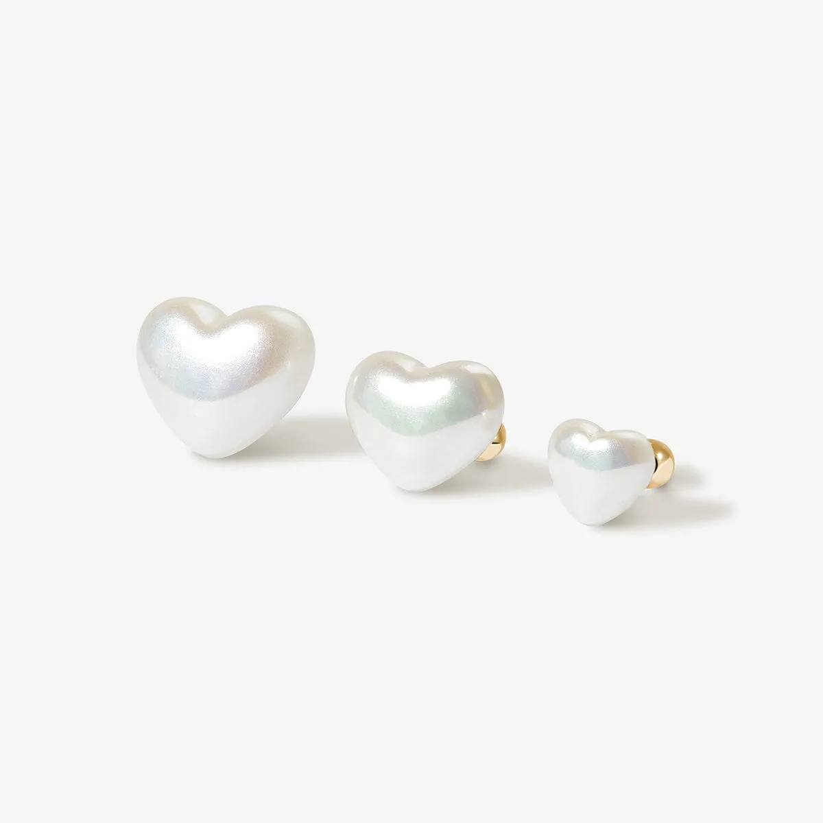 Puffy pearl hearts 3-piece piercing set sold by Adornmonde product image thumbnail 4