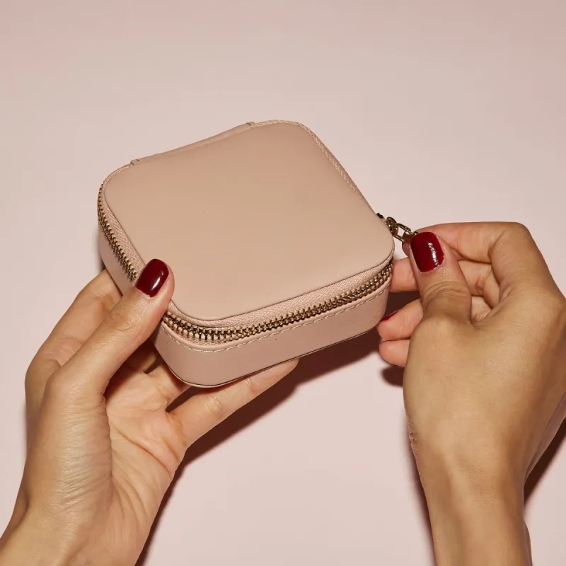 Leather jewelry case sold by Adornmonde