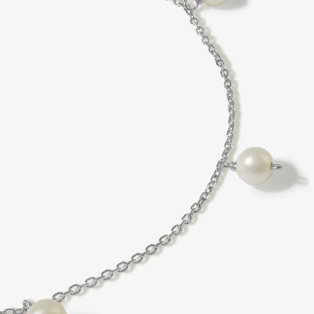 Jaan pearl bracelet sold by Adornmonde product image thumbnail 3