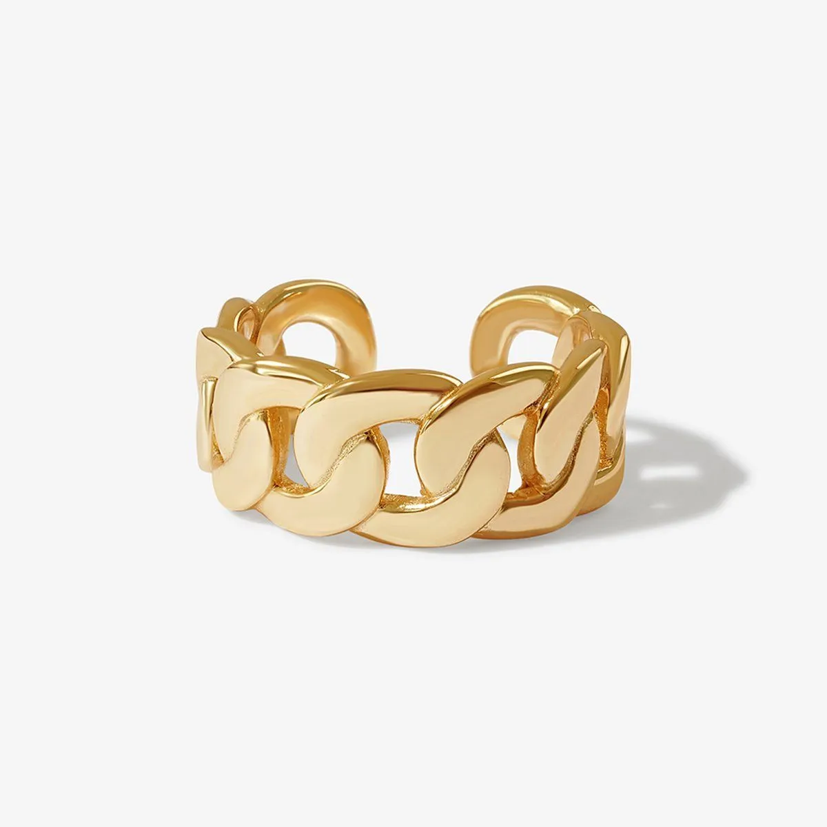 Landel chunky chain ring sold by Adornmonde