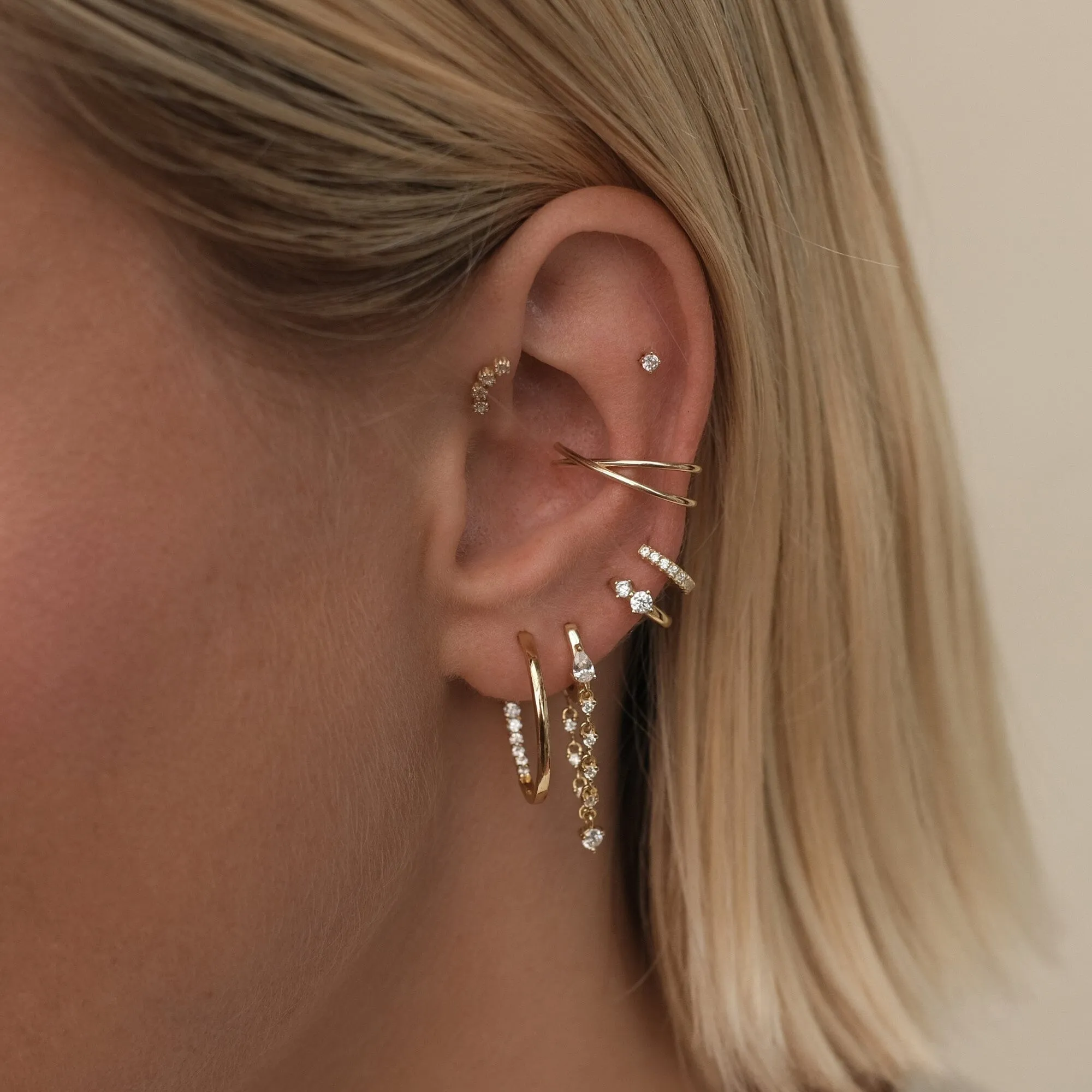 Ellington chain earrings sold by Adornmonde product image thumbnail 2