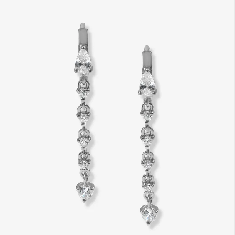 Ellington chain earrings made by Adornmonde