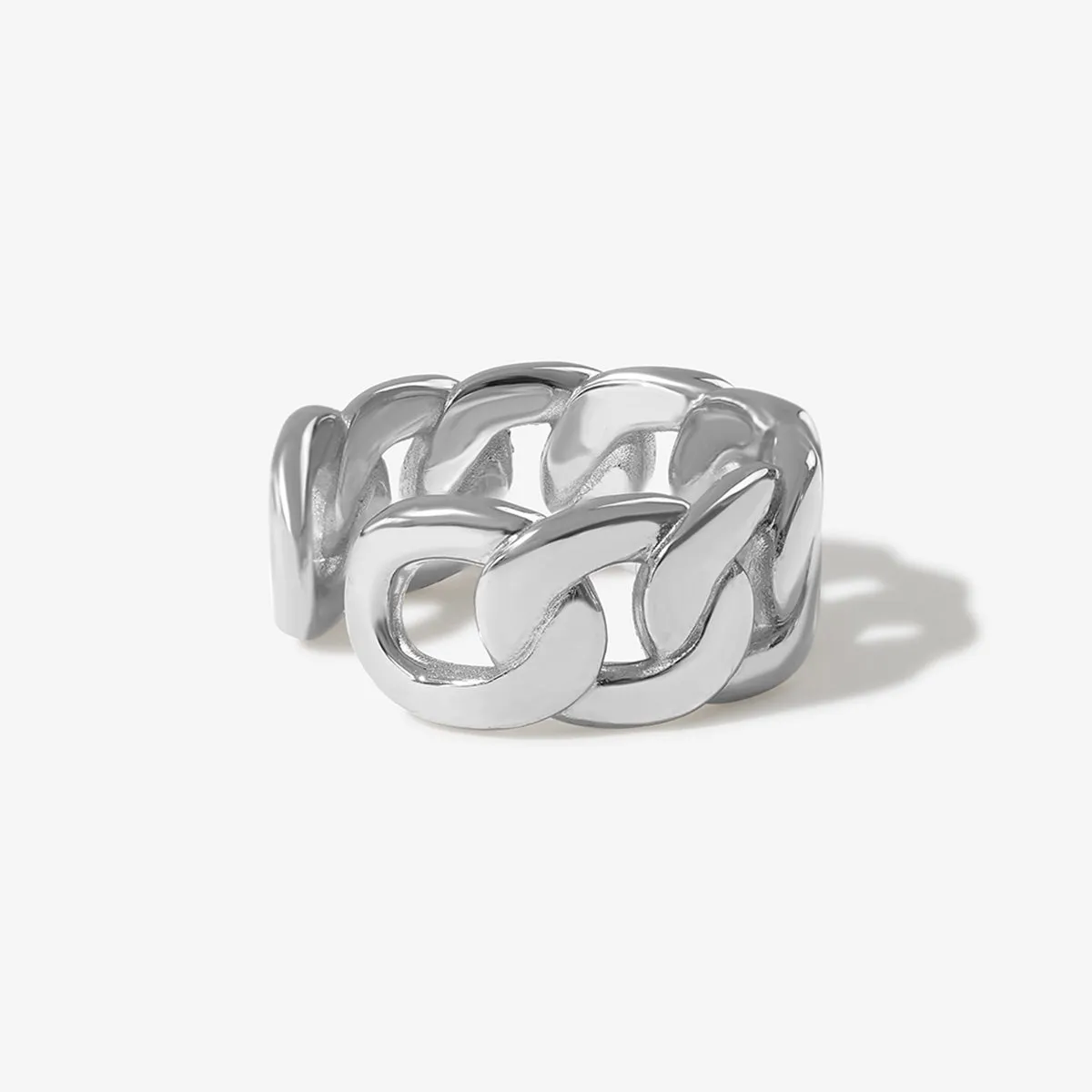 Landel chunky chain ring sold by Adornmonde product image thumbnail 4